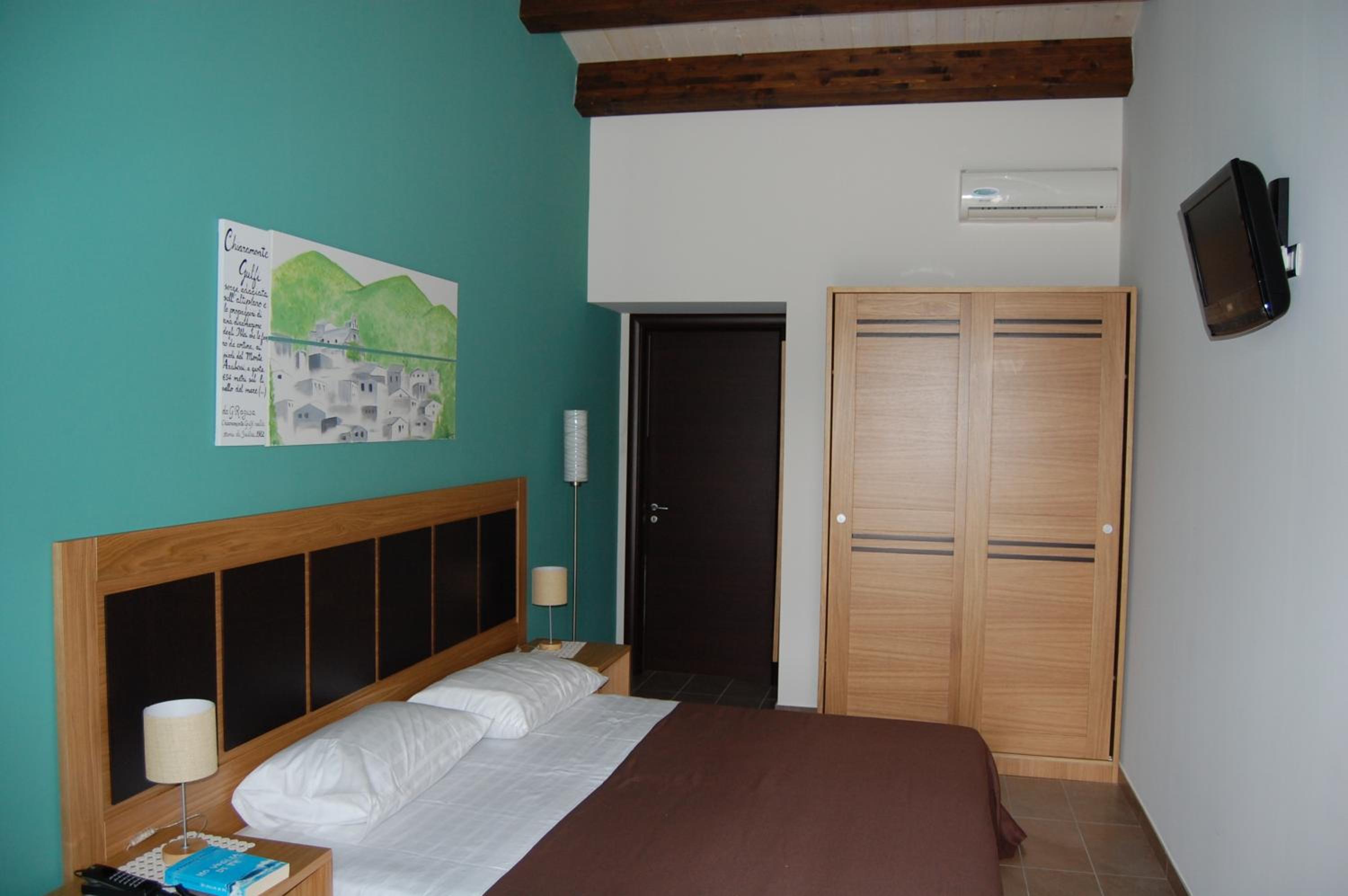 Terre Iblee Resort