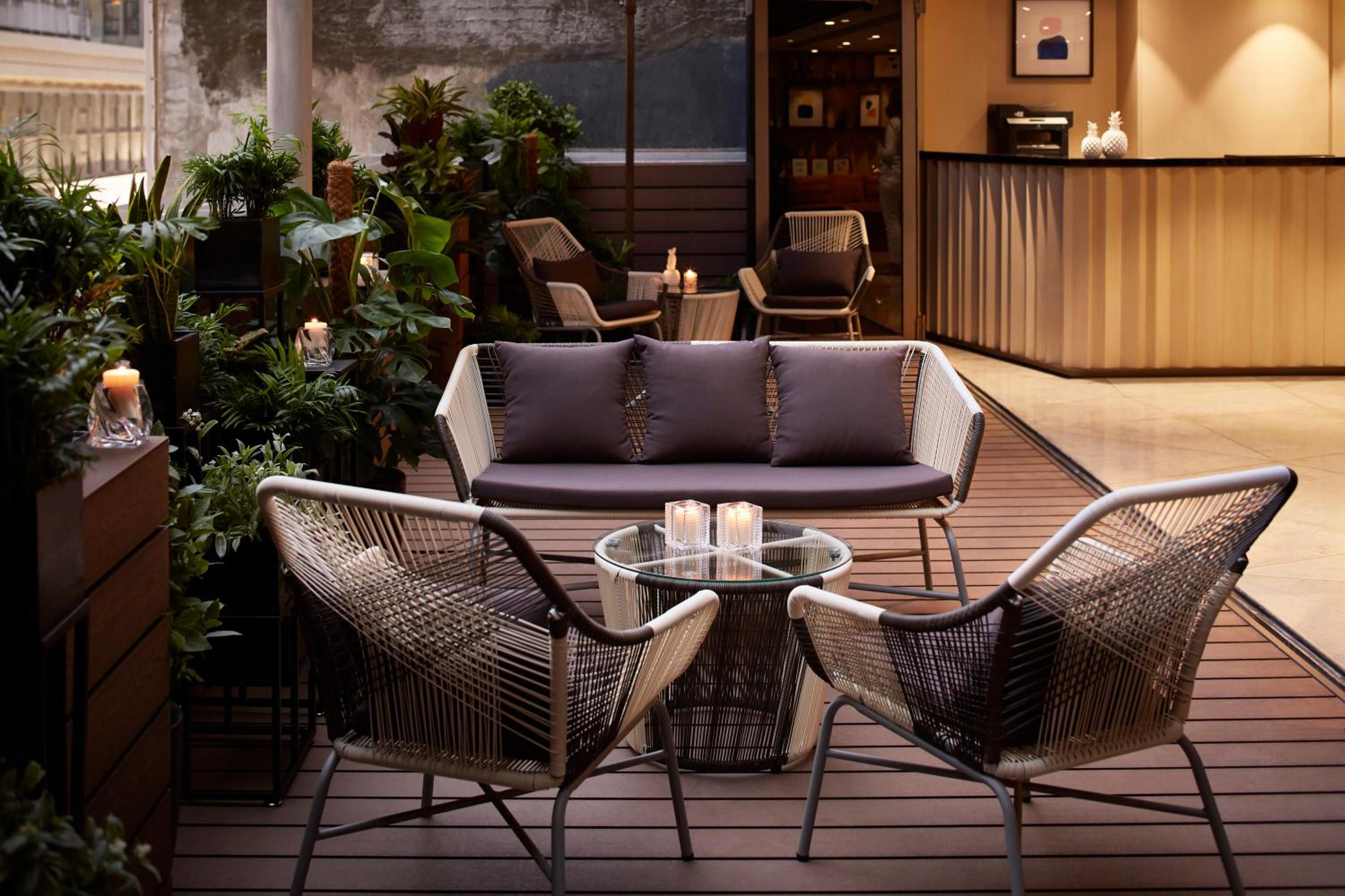 lounge