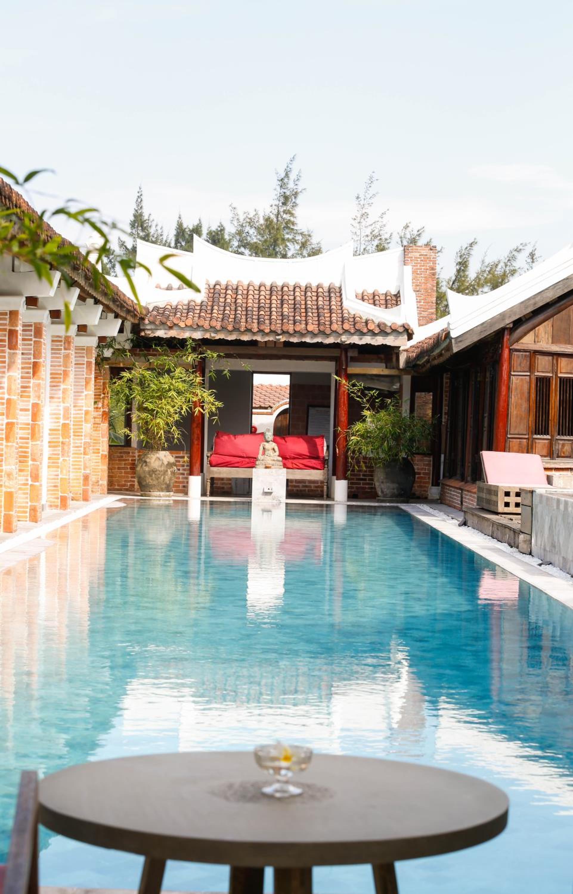 Villa Louise Hue Beach Boutique Hotel view 3
