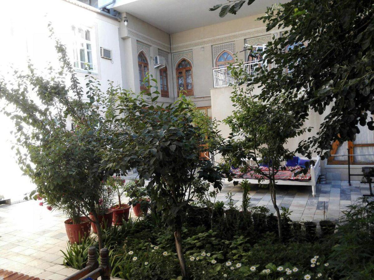 Hotel Mosque Baland
