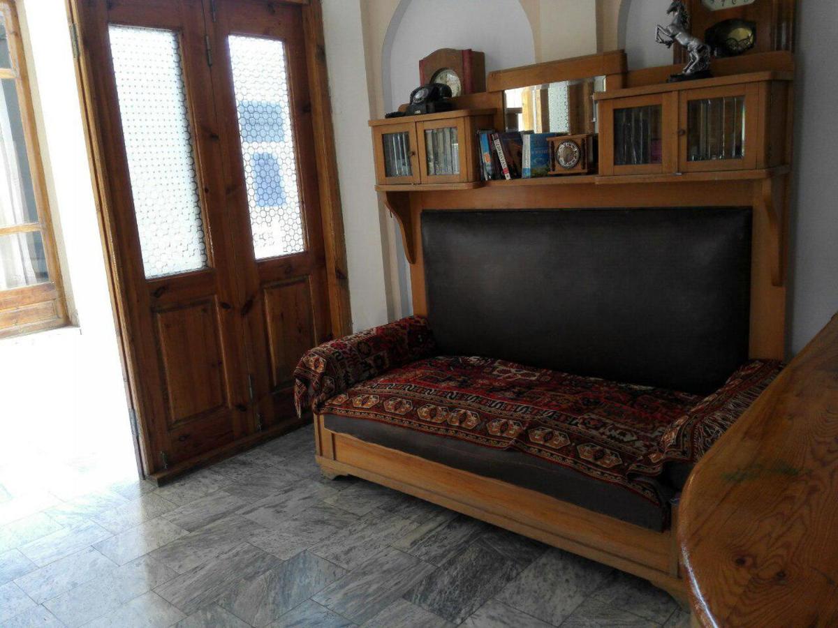 Hotel Mosque Baland
