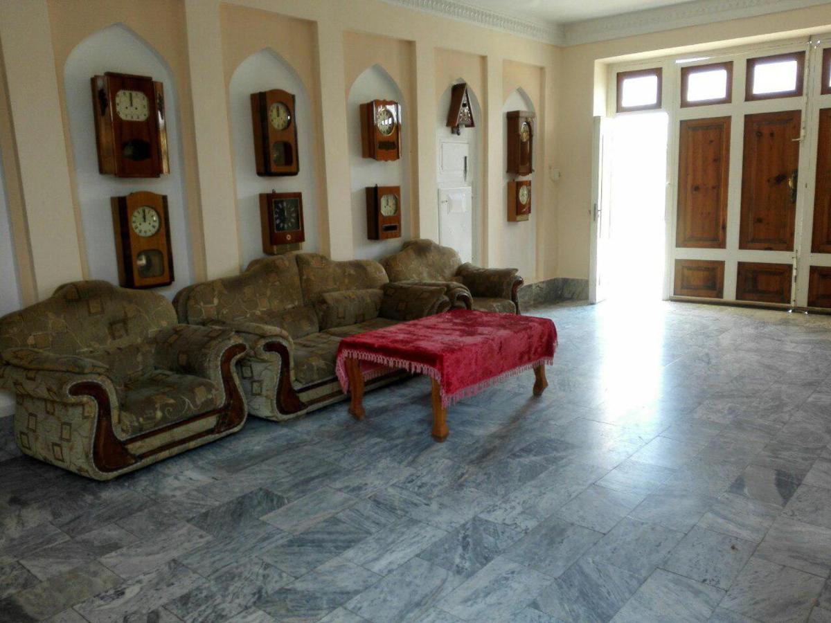 Hotel Mosque Baland