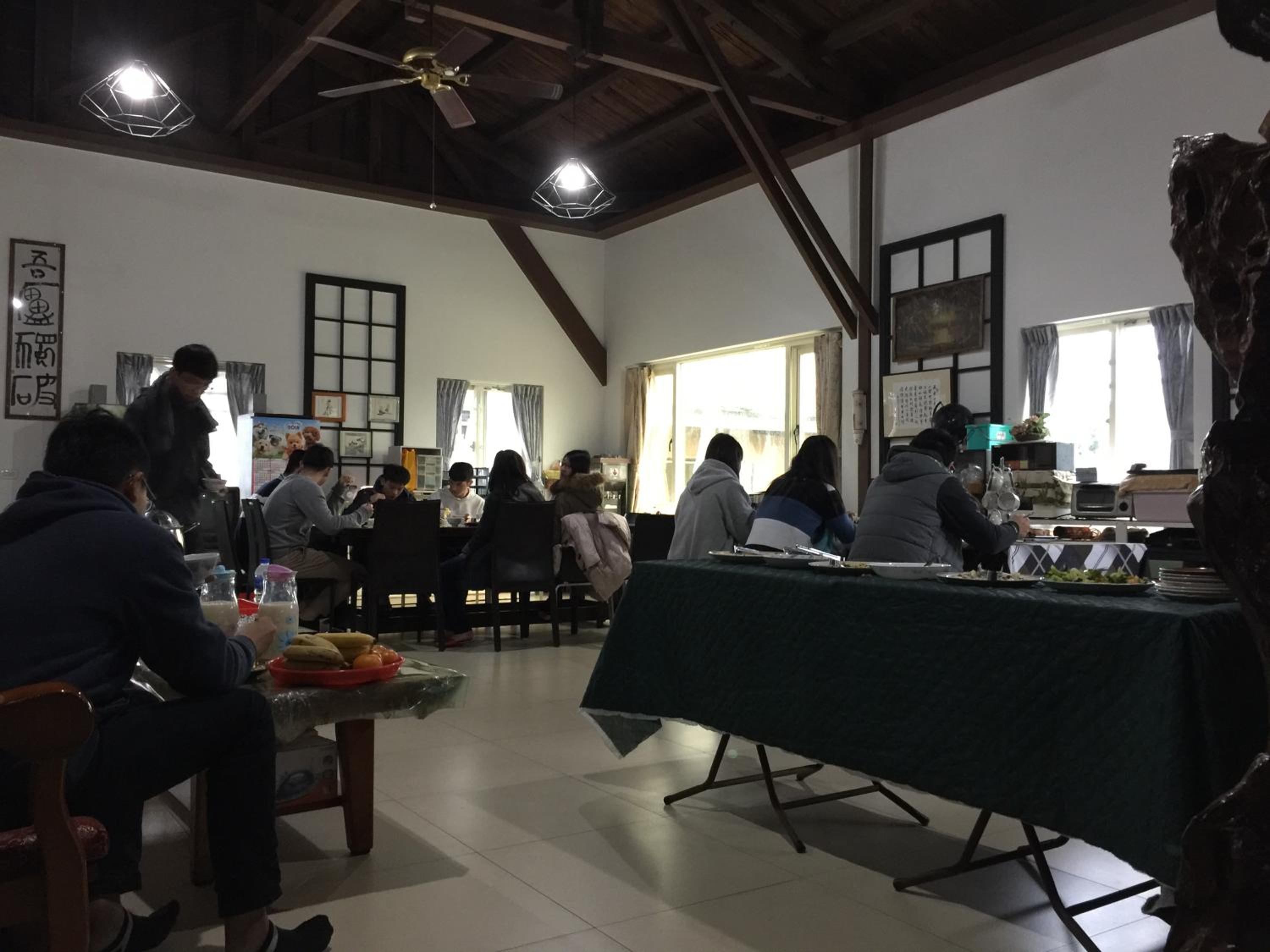 512 Huts Homestay