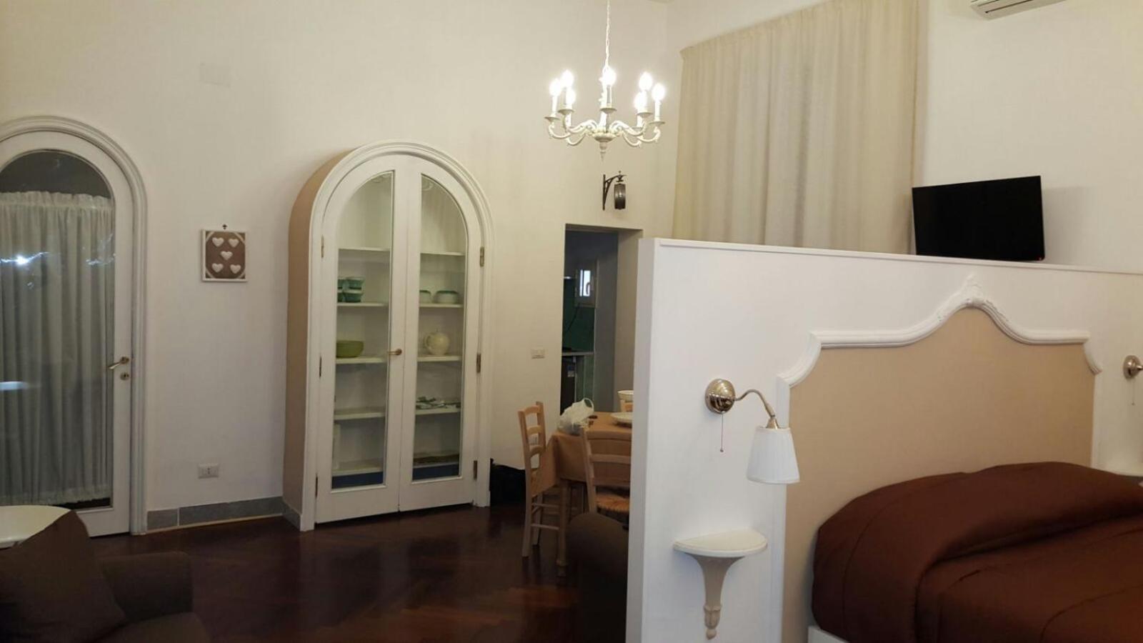 METRO GARIBALDI - Loft con Wifi e 4 posti letto presso la Stazione Centrale di Napoli