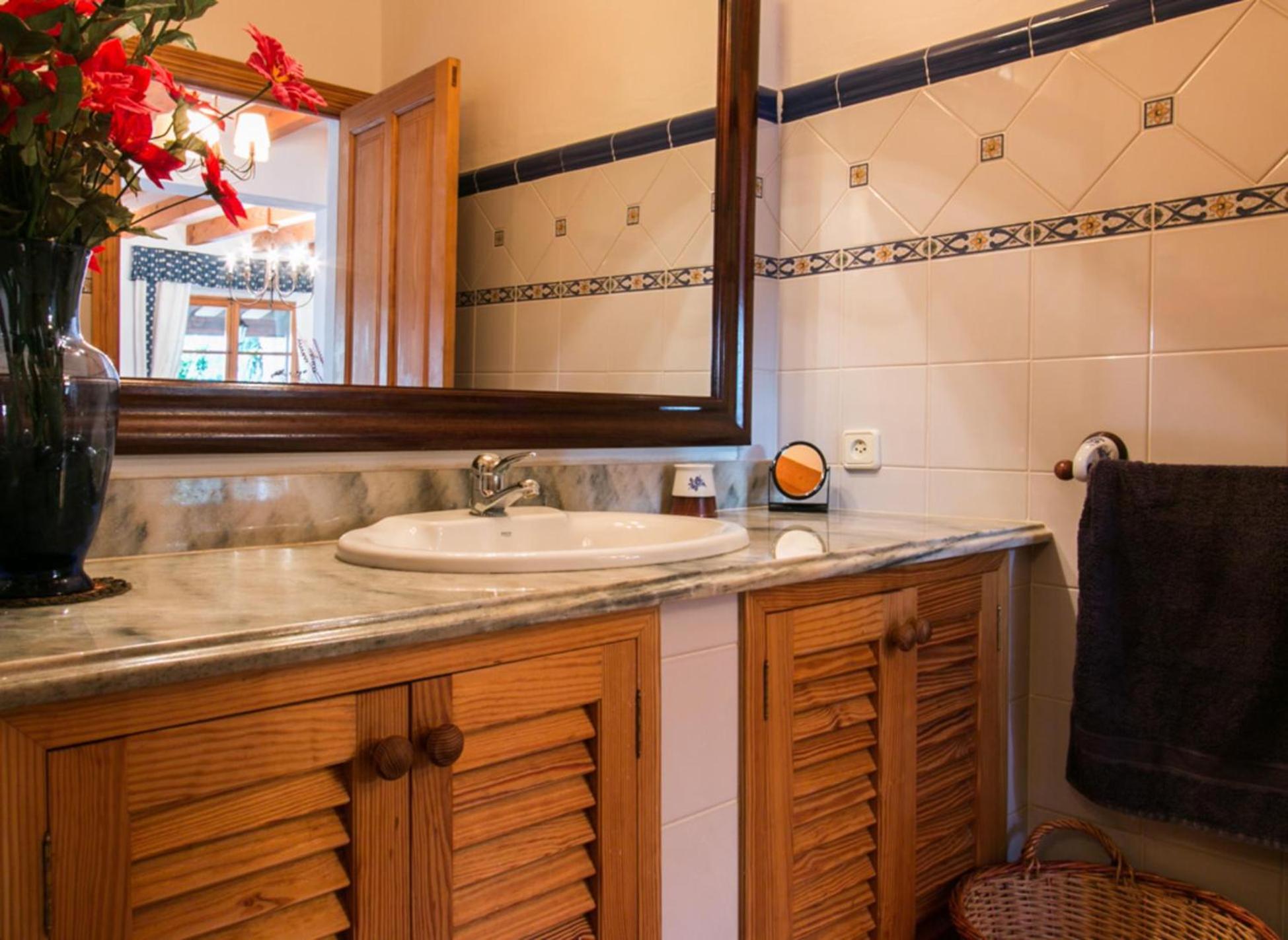 Photo 35