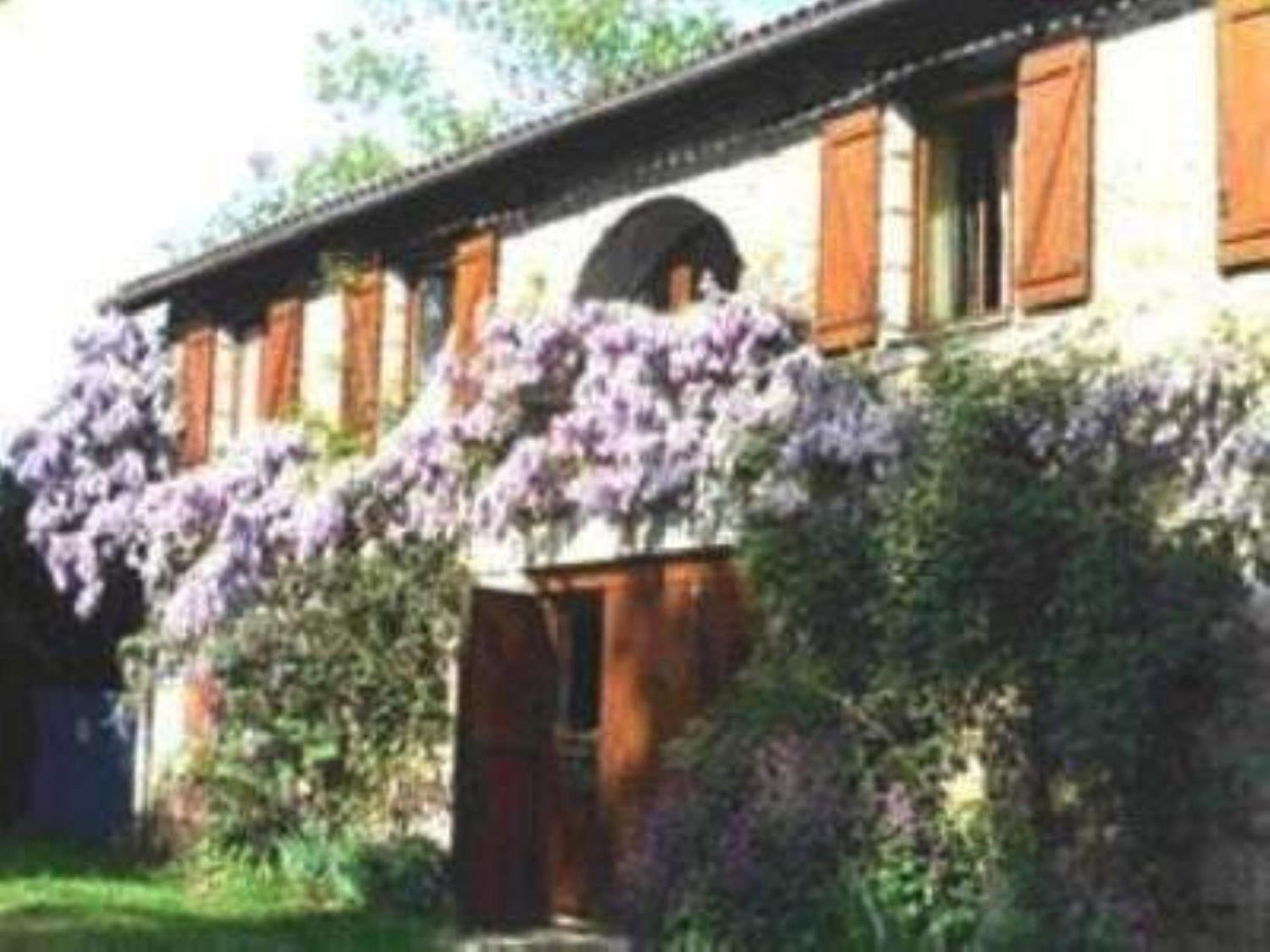 La Ferme de Leychoisier view 3