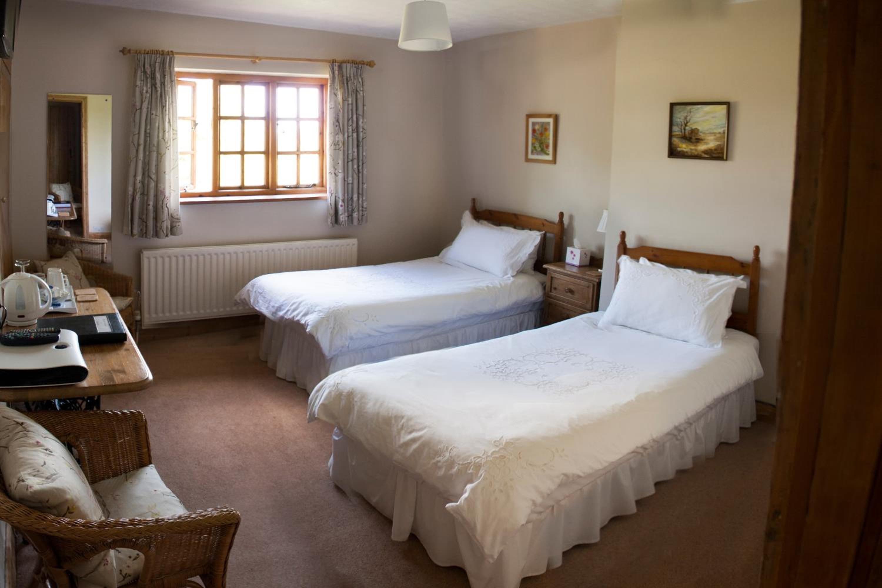 Larkrise Cottage Bed And Breakfast