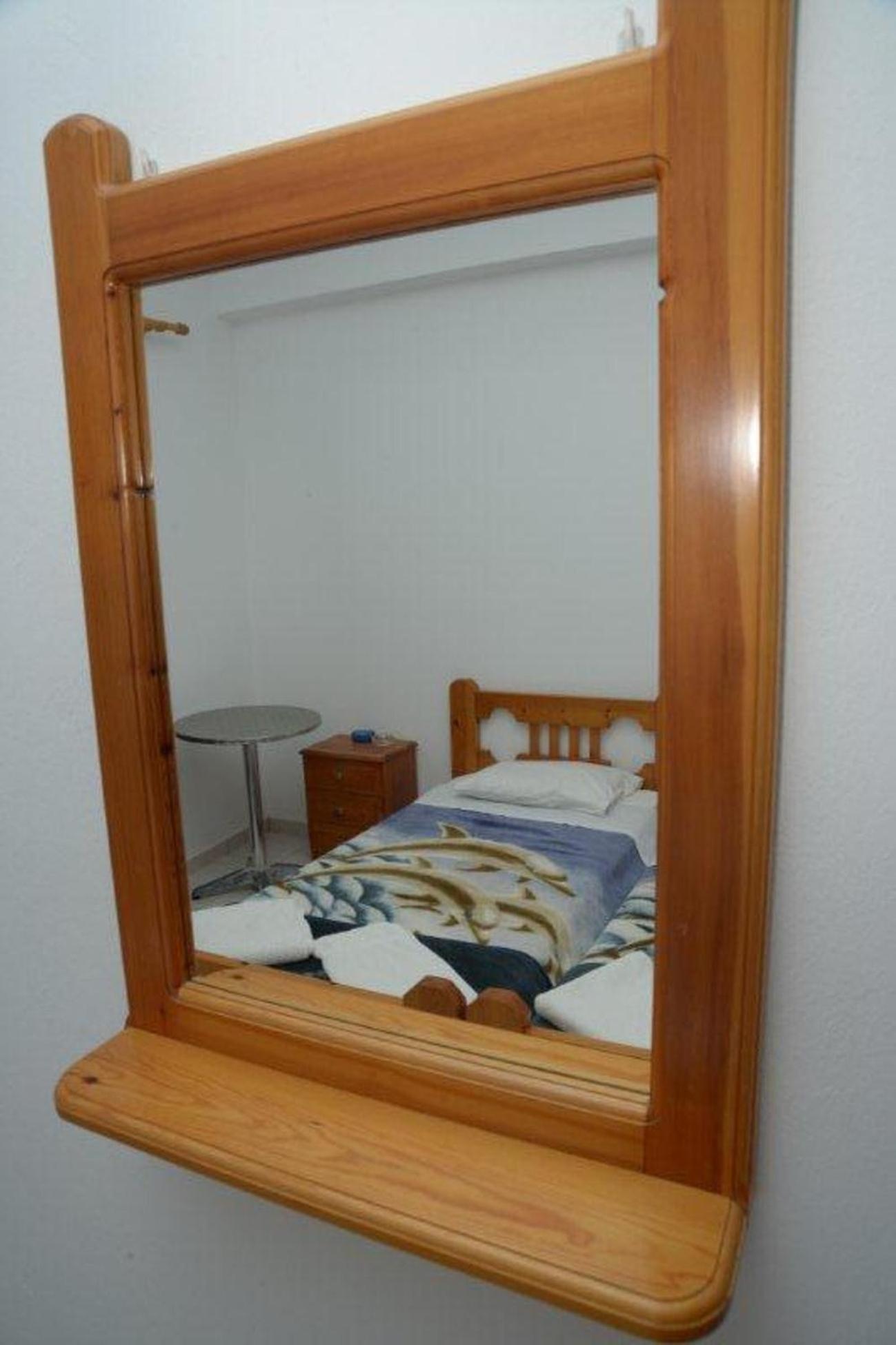 Photo 33