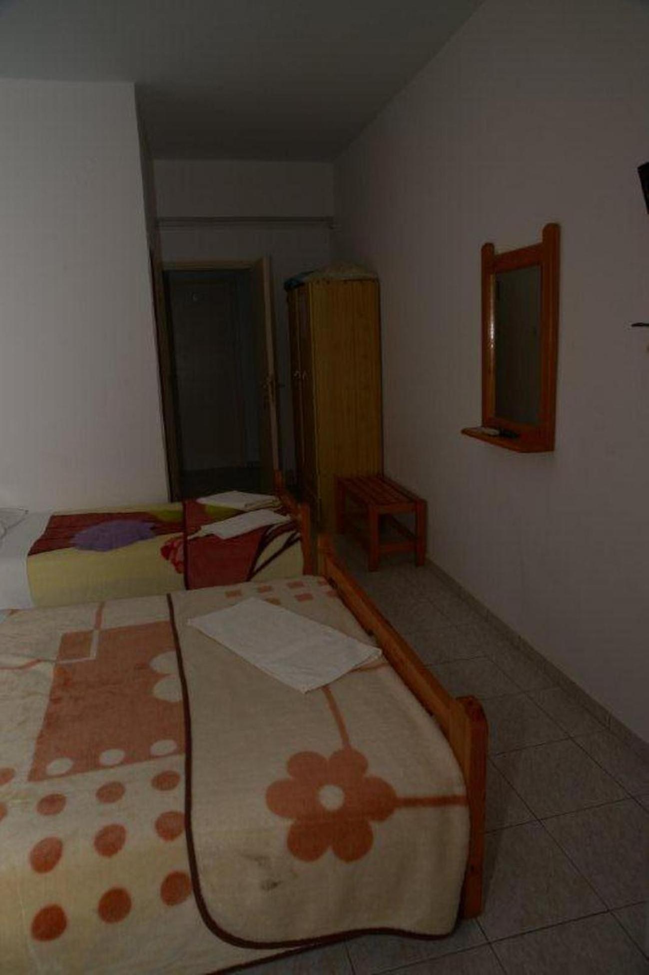 Photo 37