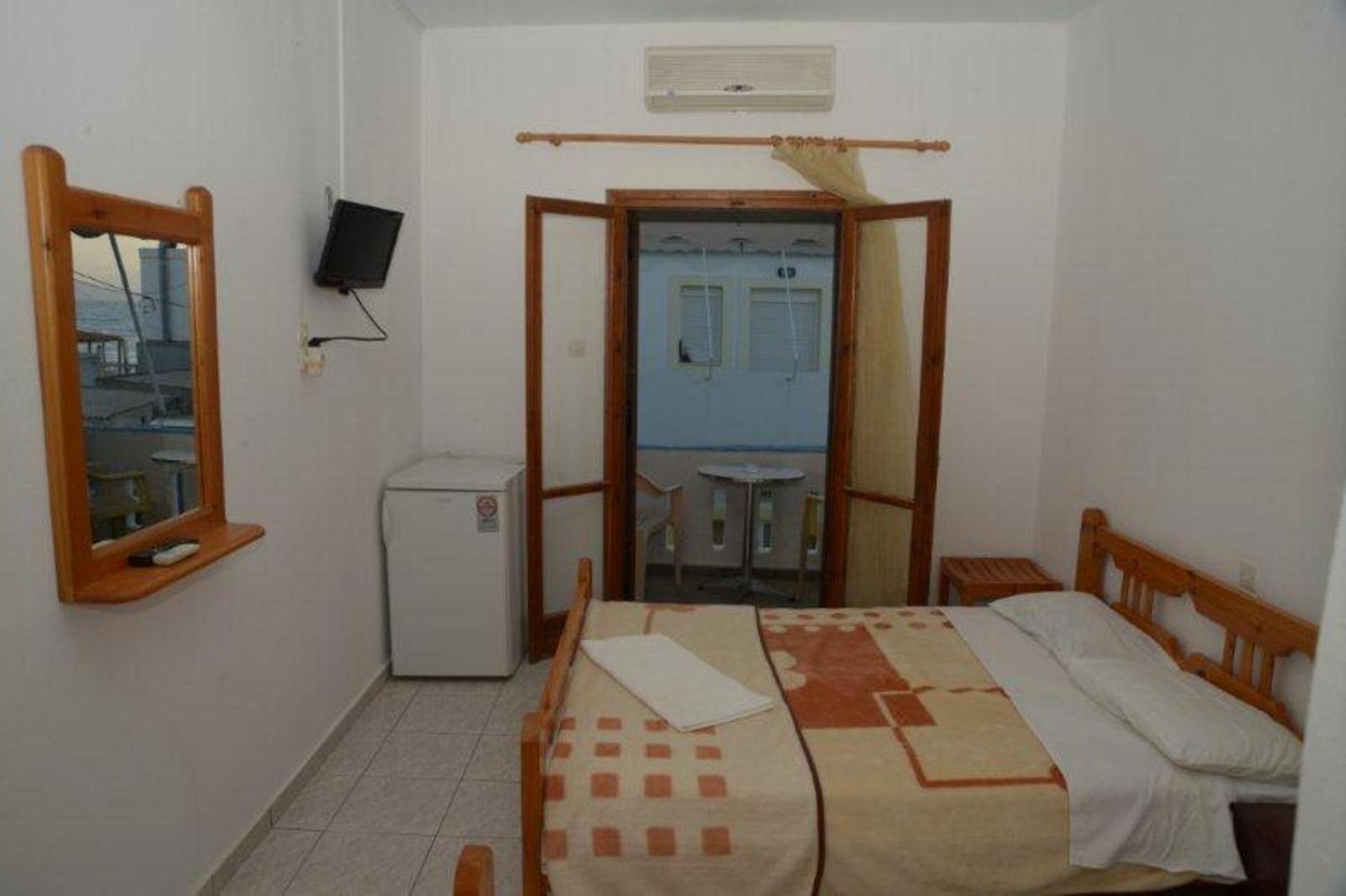 Photo 42