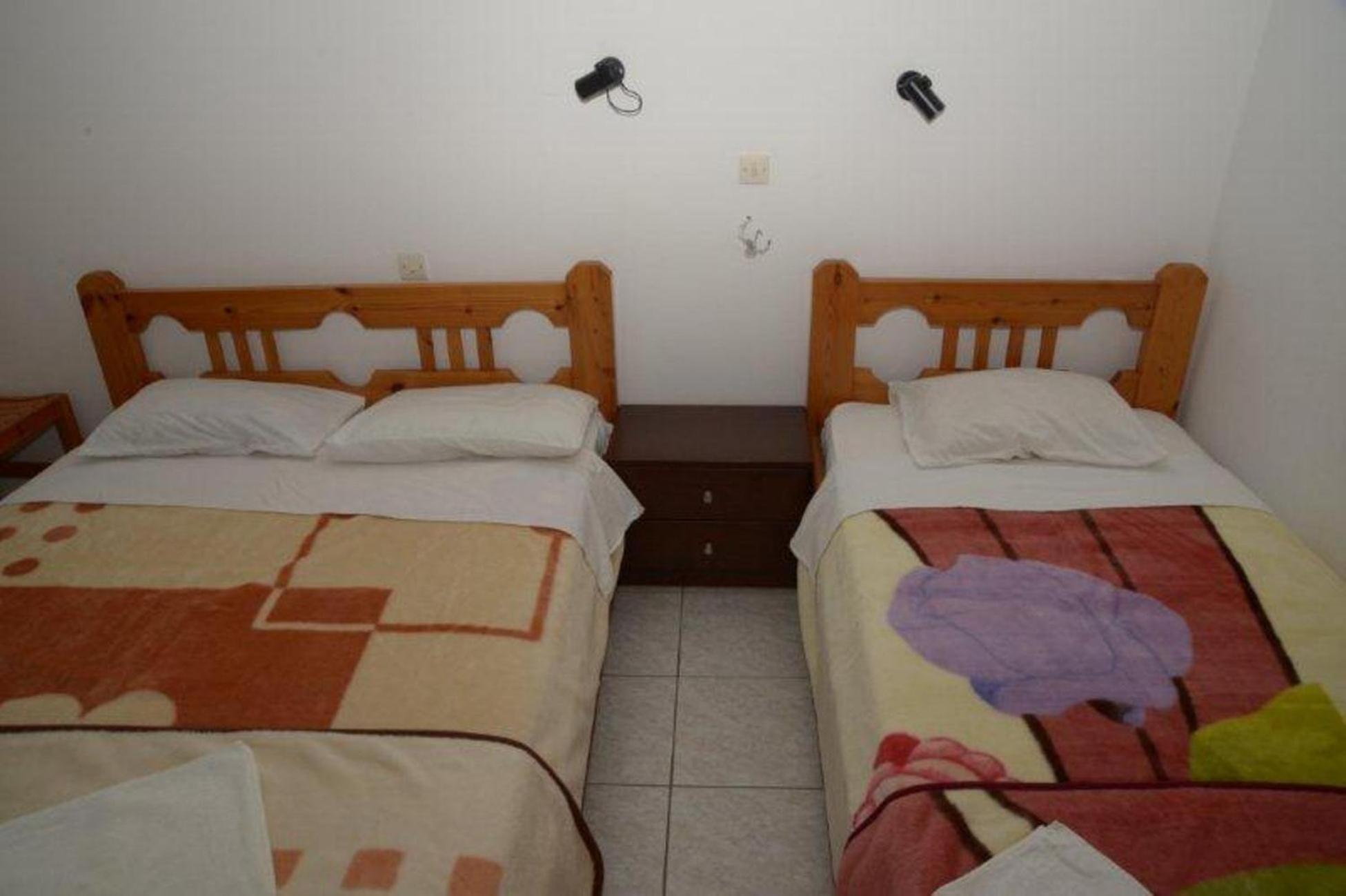 Photo 43