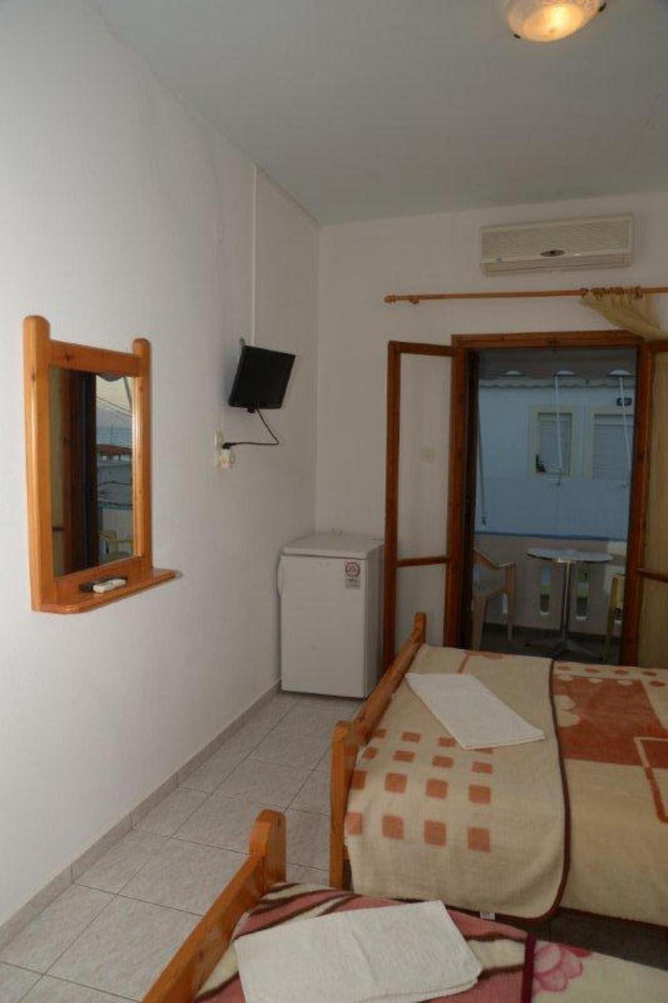 Photo 44