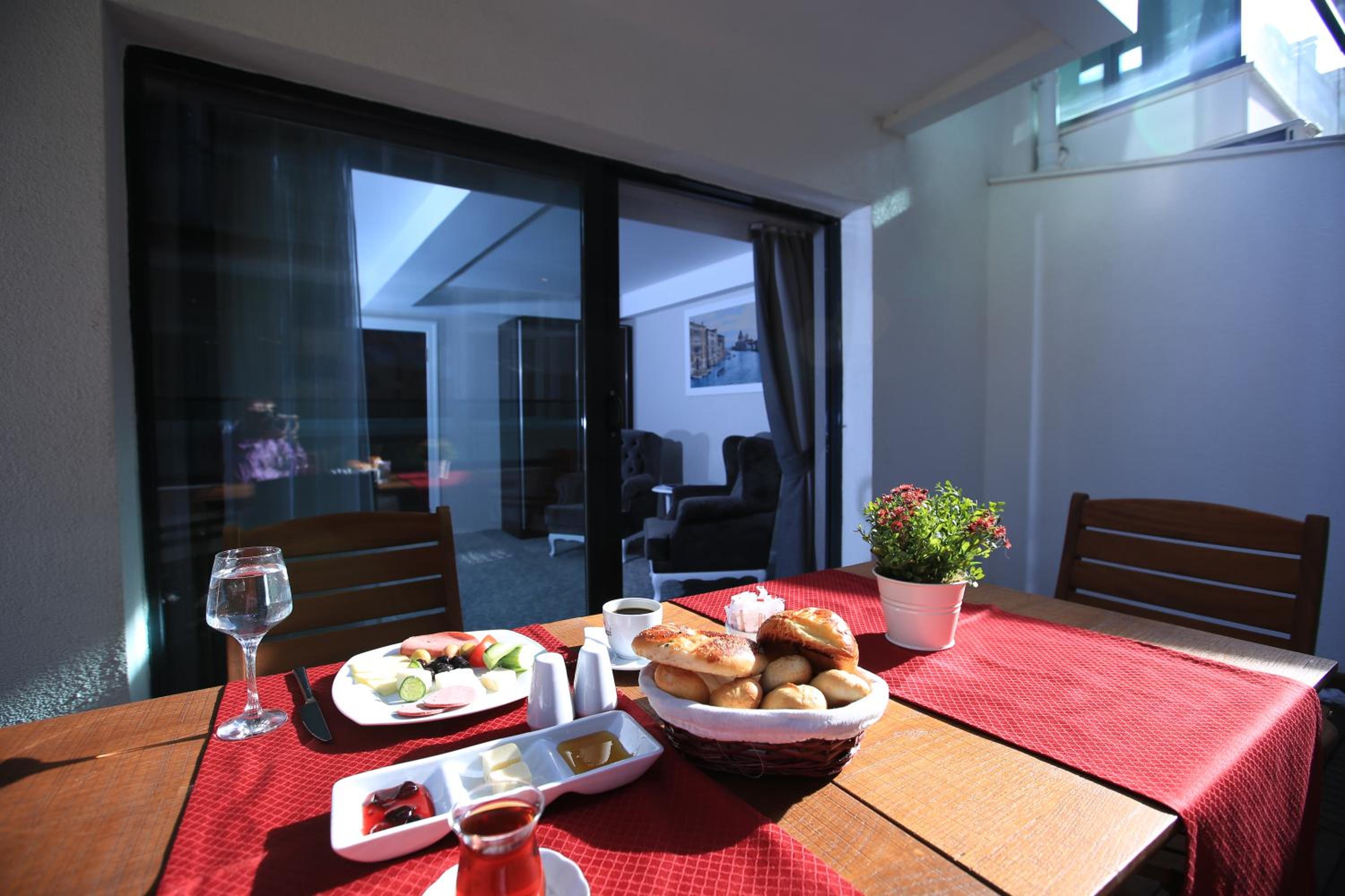 Güvenay Business Otel - Image 12