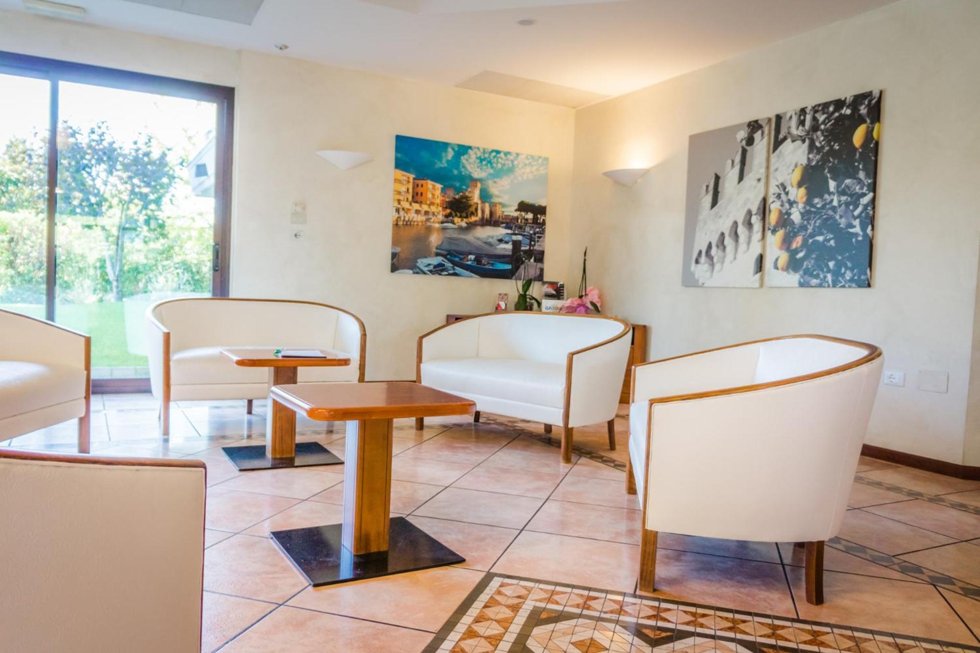 Sirmione Vacations - Hotel Porto Azzurro - Property Image 46