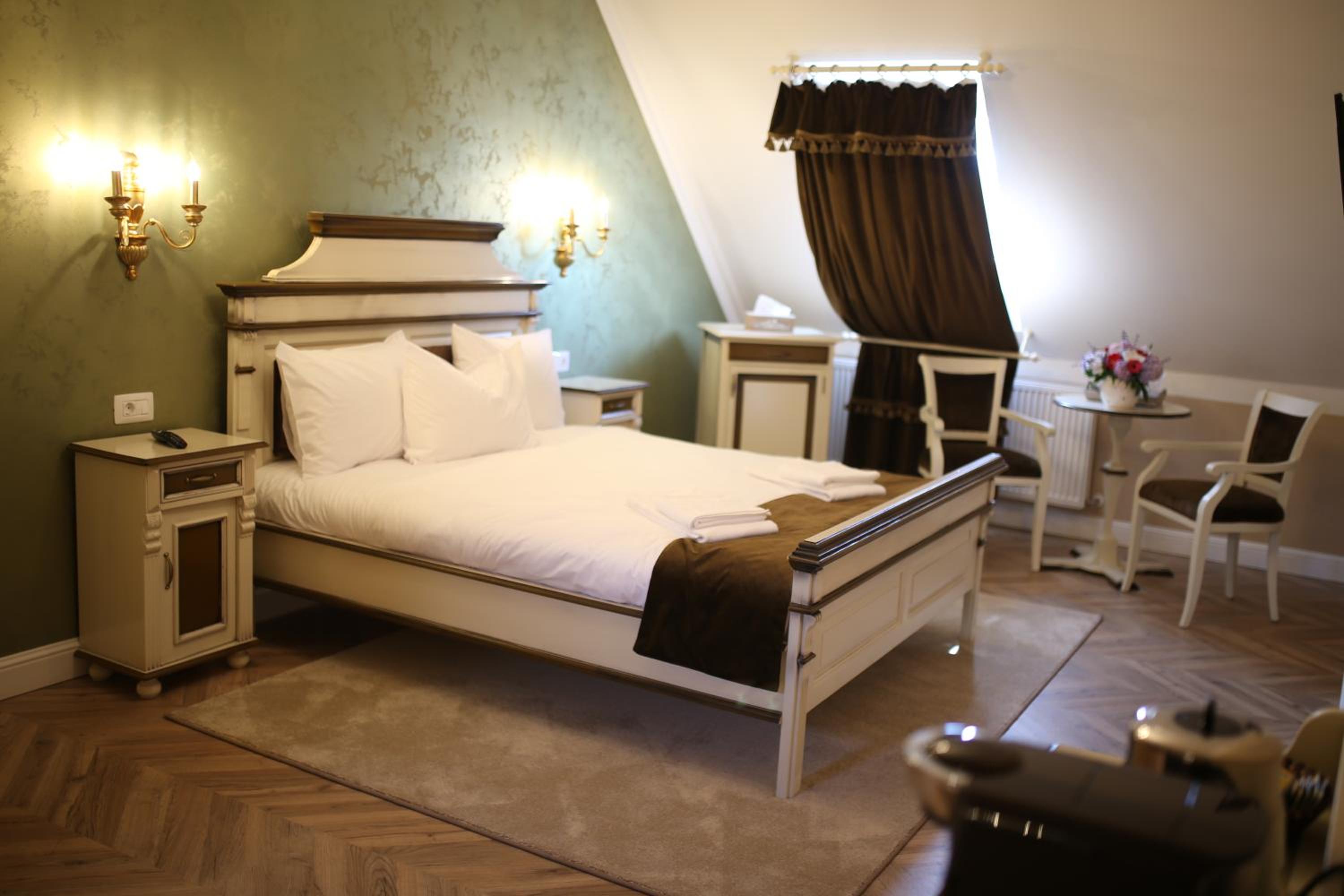 Artisans Boutique Villa
