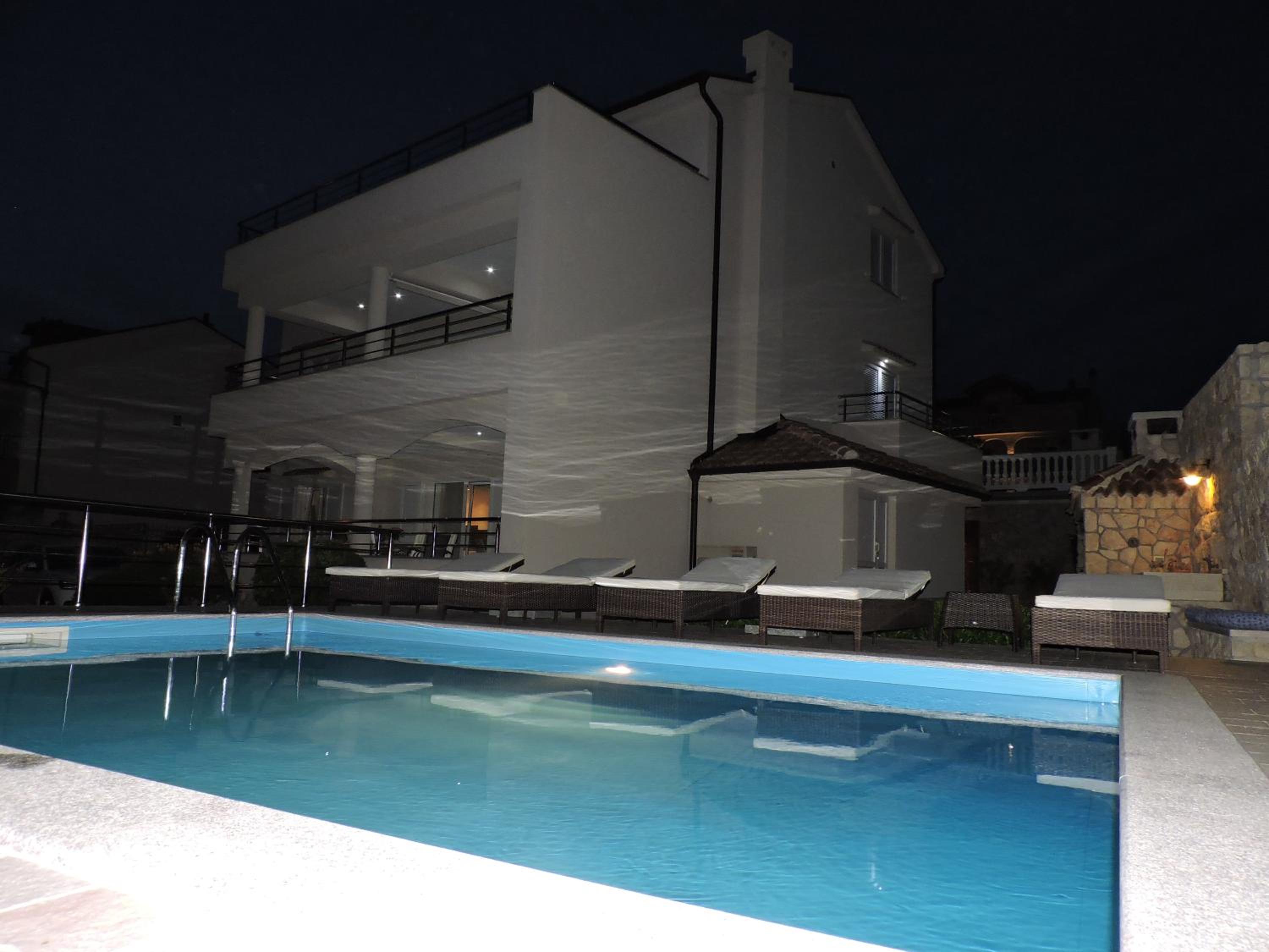 Apartments Villa Residenca view 3