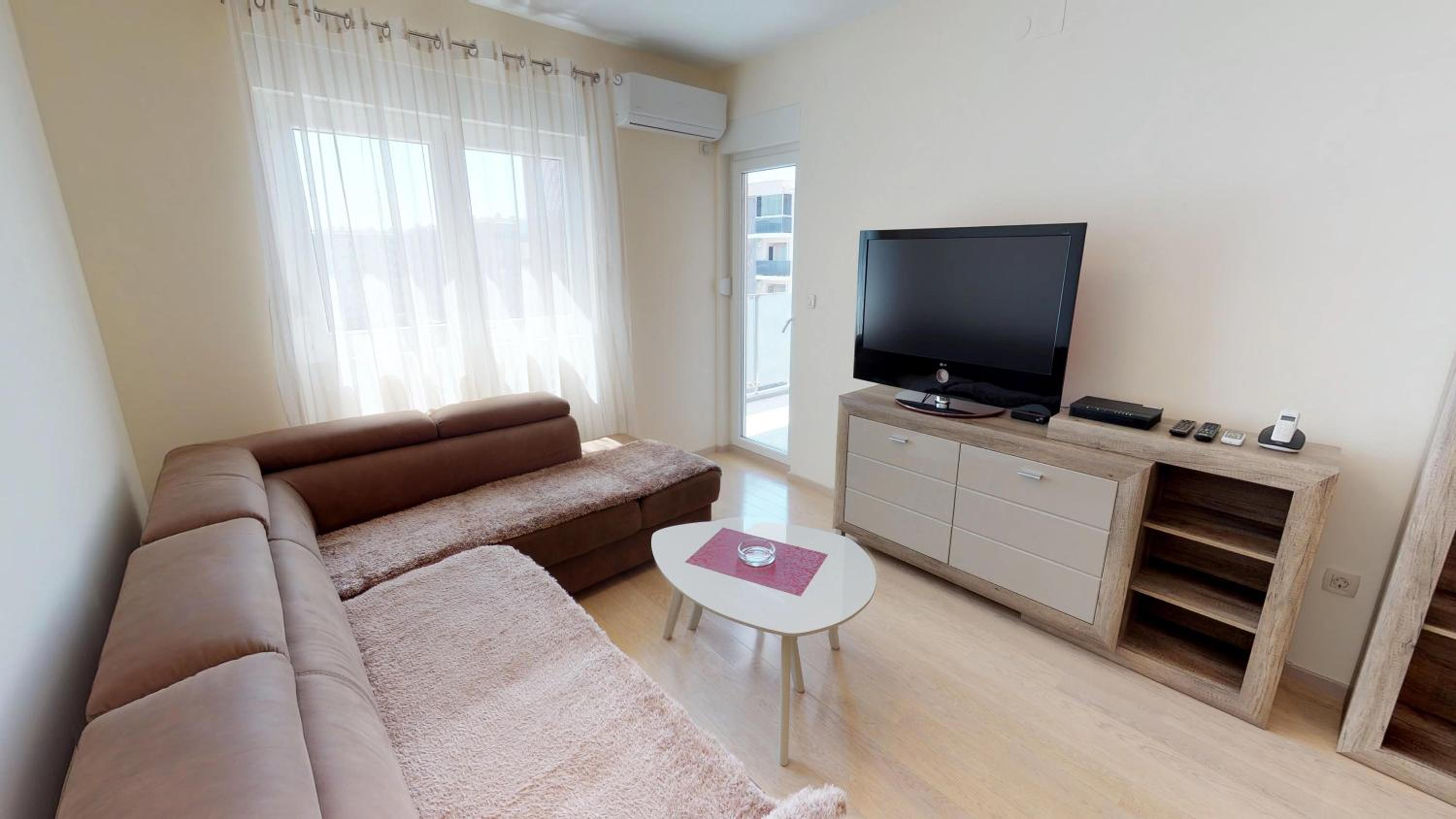 Piano Apartments Delta City view 3