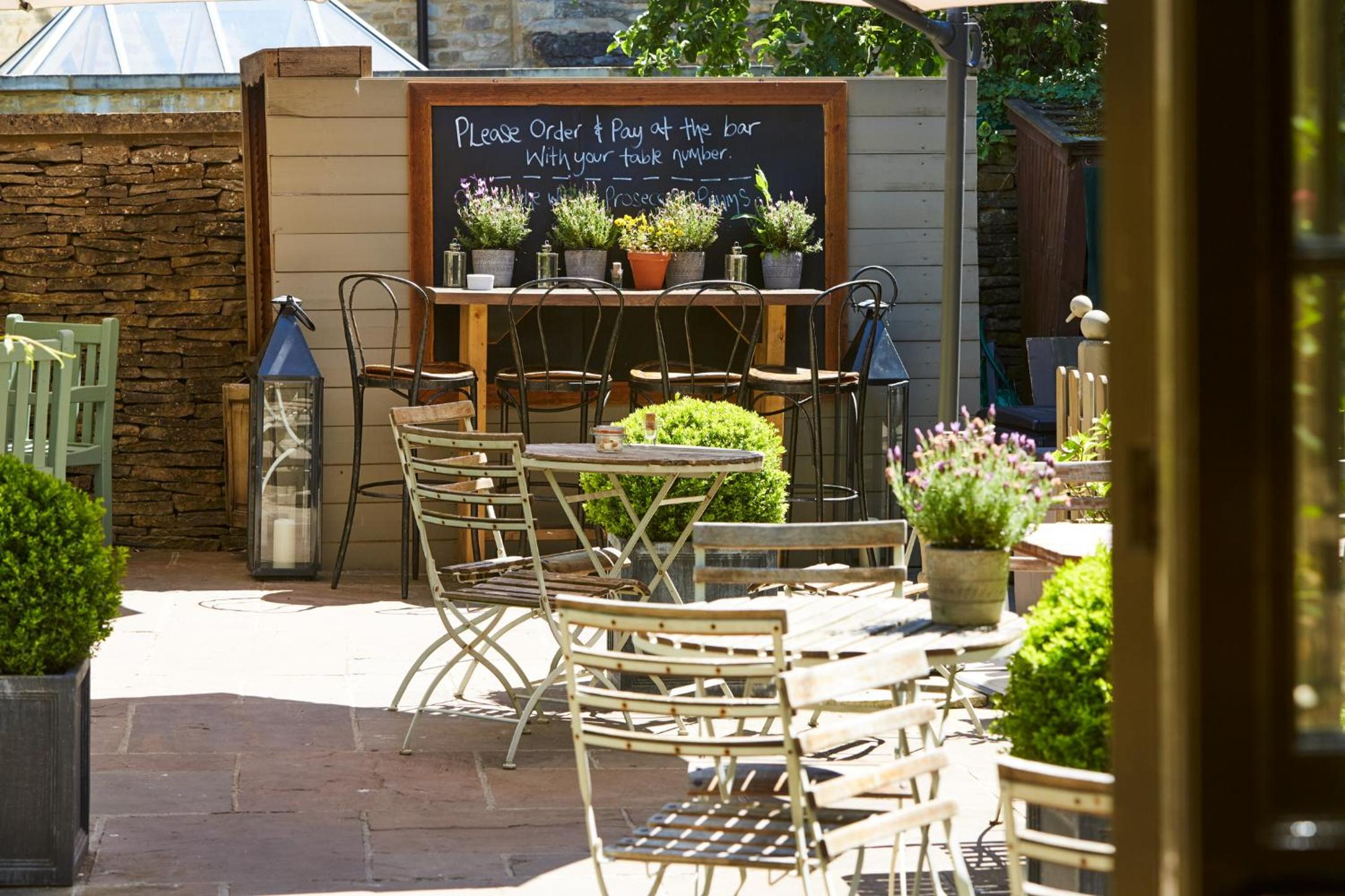 Burford House BH