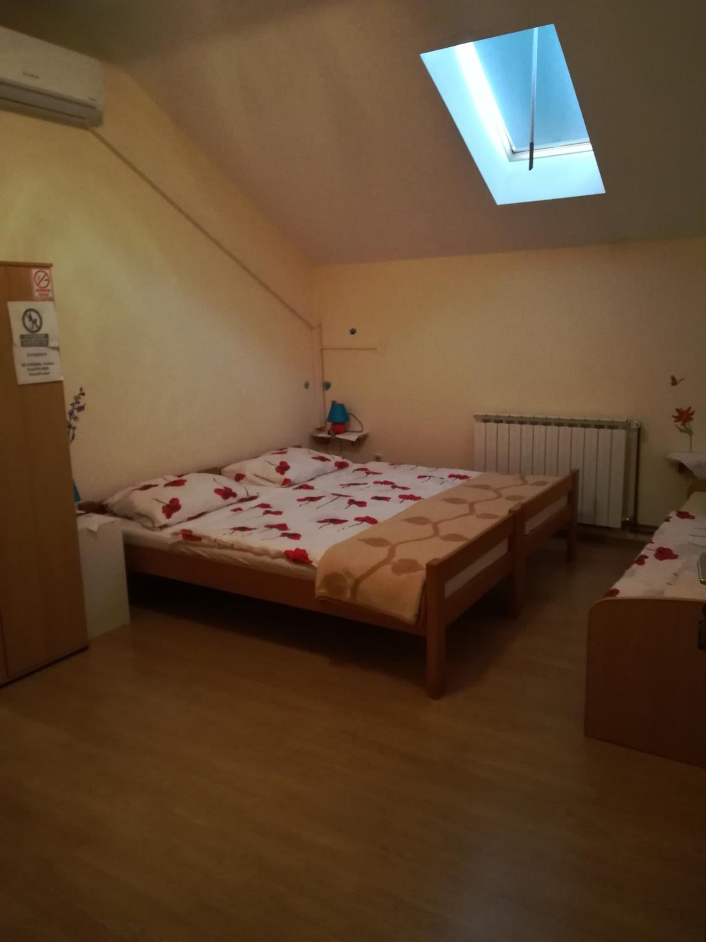 Photo 36