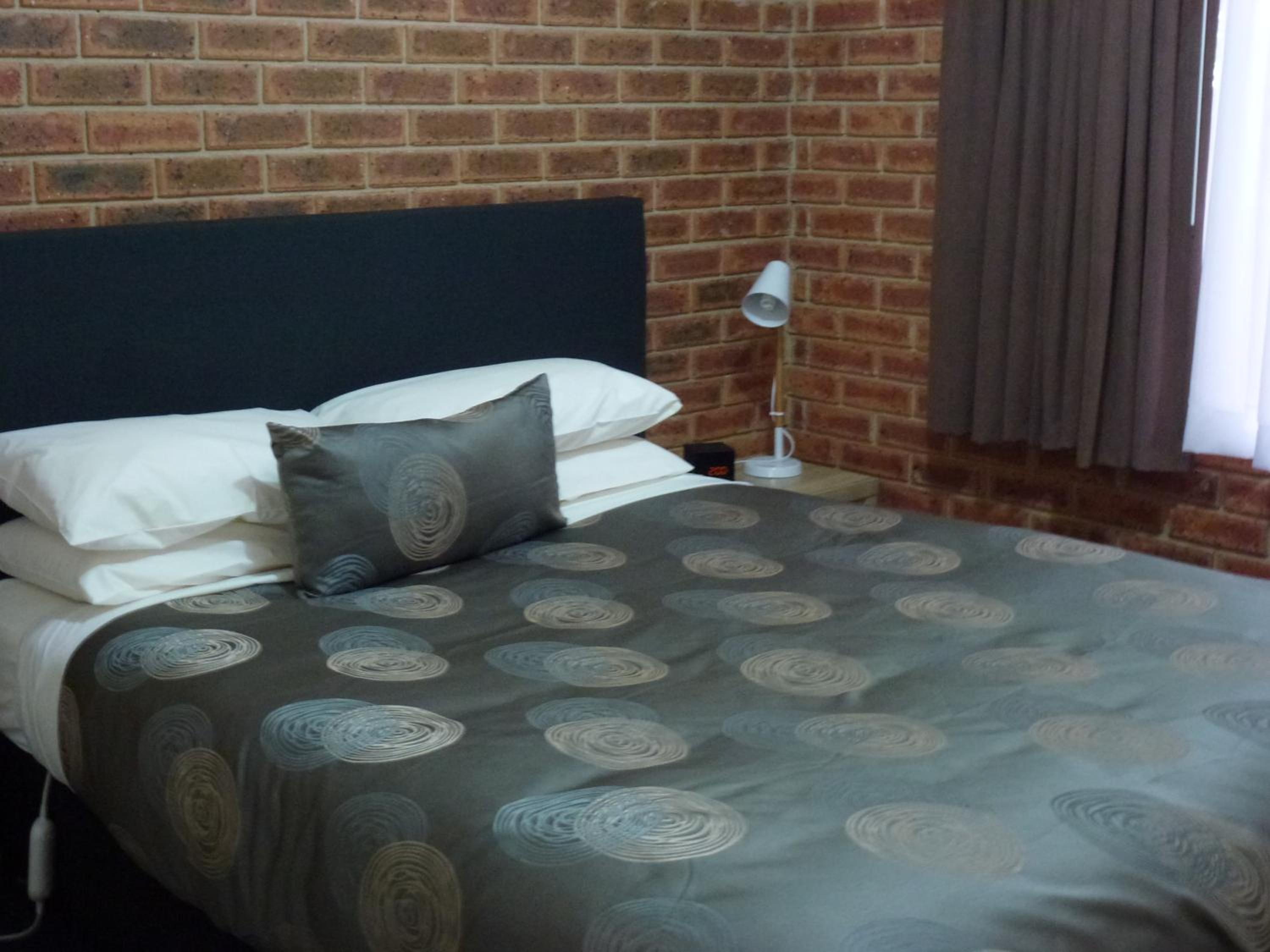 Colonial Motor Inn Bairnsdale Golden Chain Property