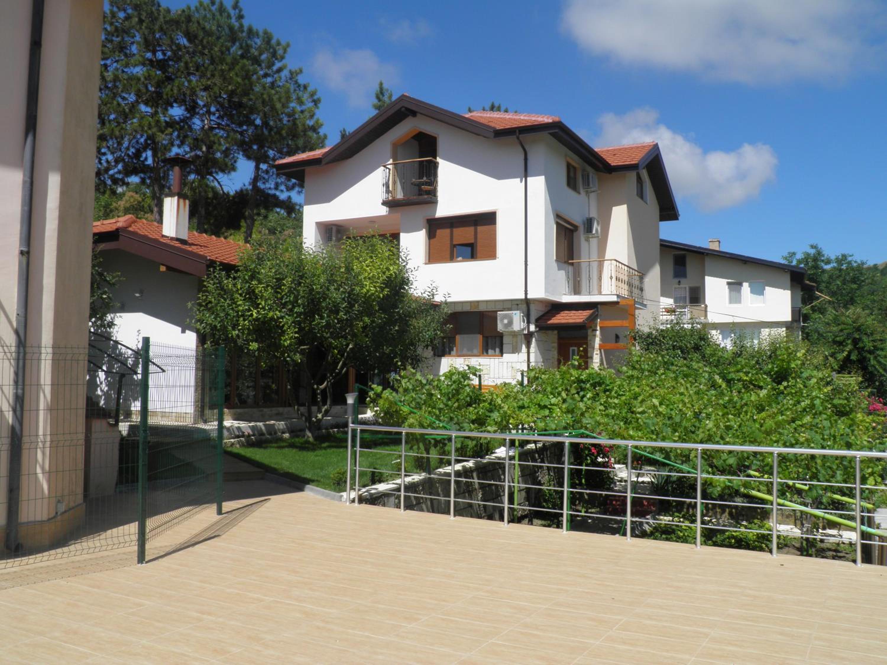 villa MAK
