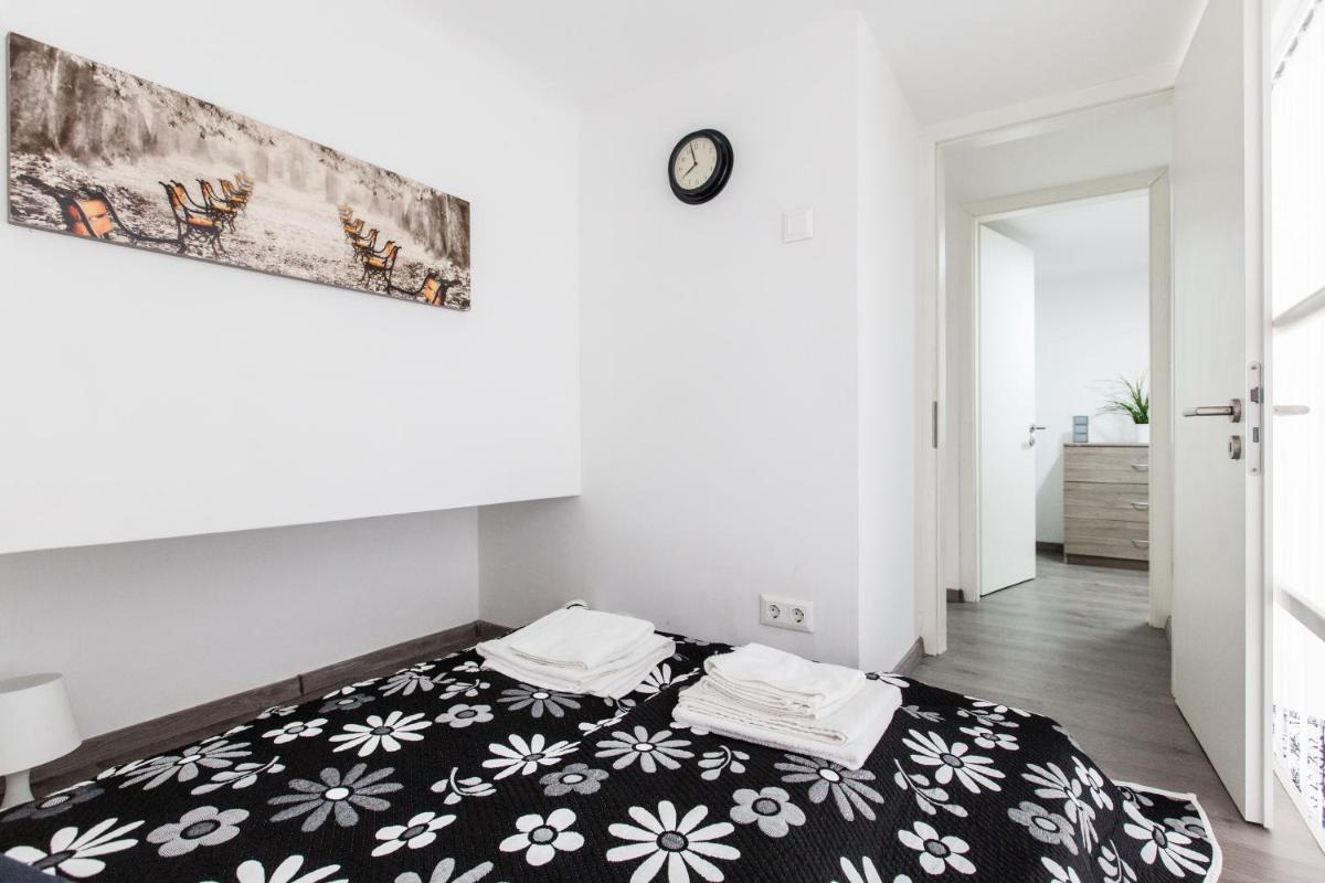 E-52 Apartment in center view 5