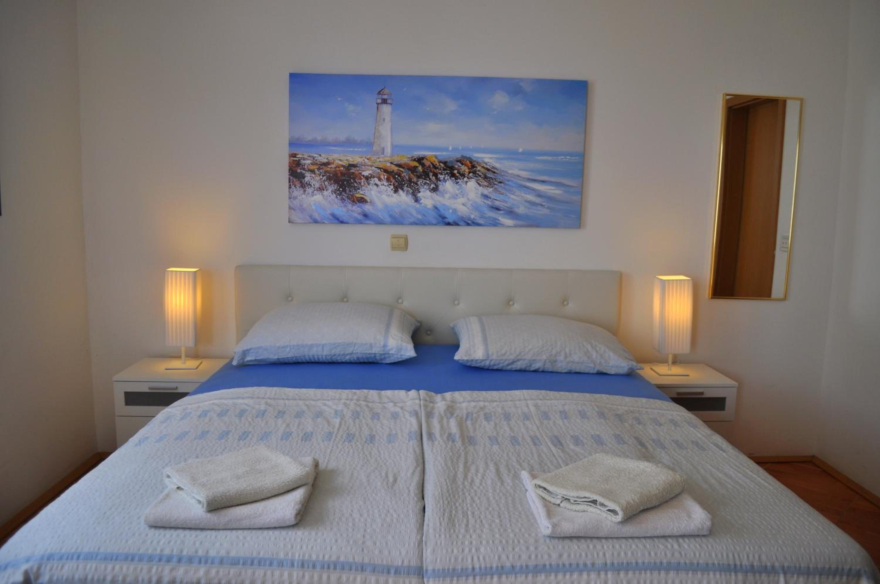 Apartments Ivica