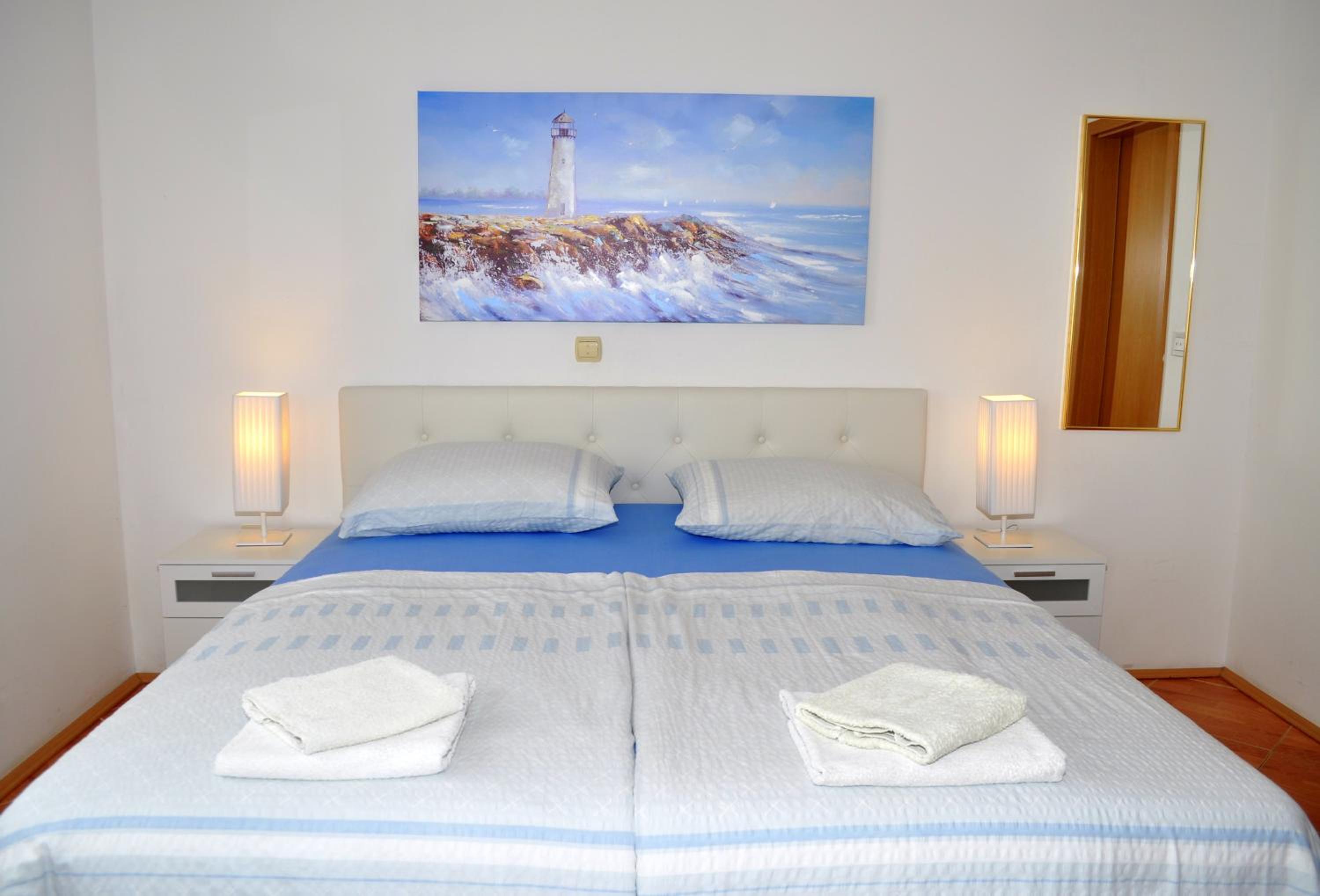 Apartments Ivica