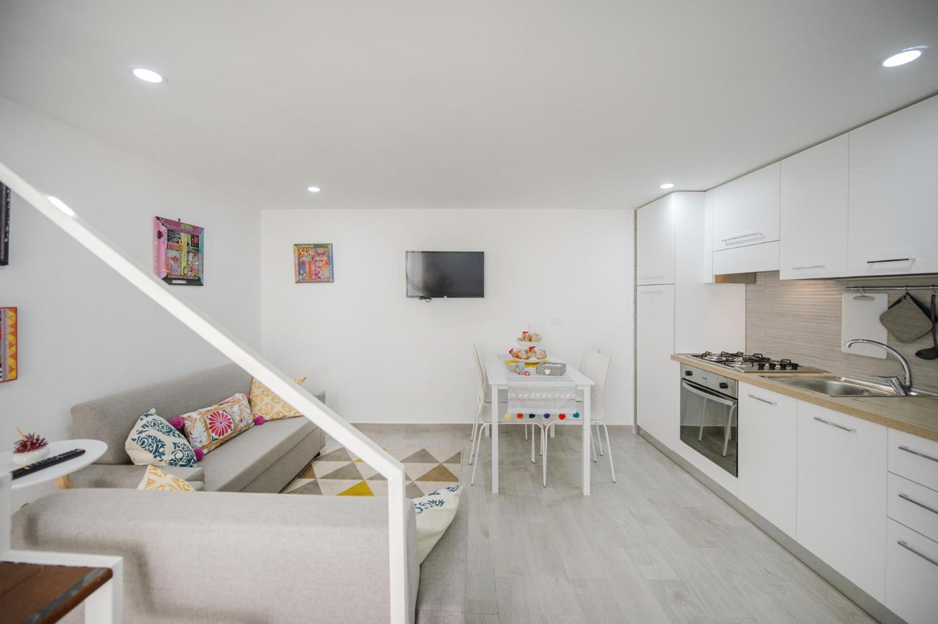 MIRANDA APARTMENTS nel cuore del Vomero