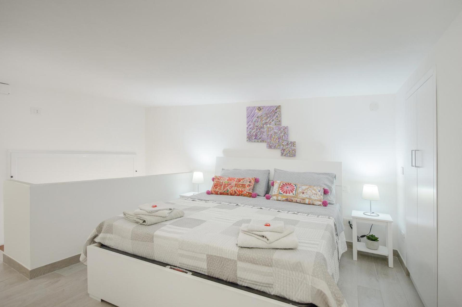MIRANDA APARTMENTS nel cuore del Vomero