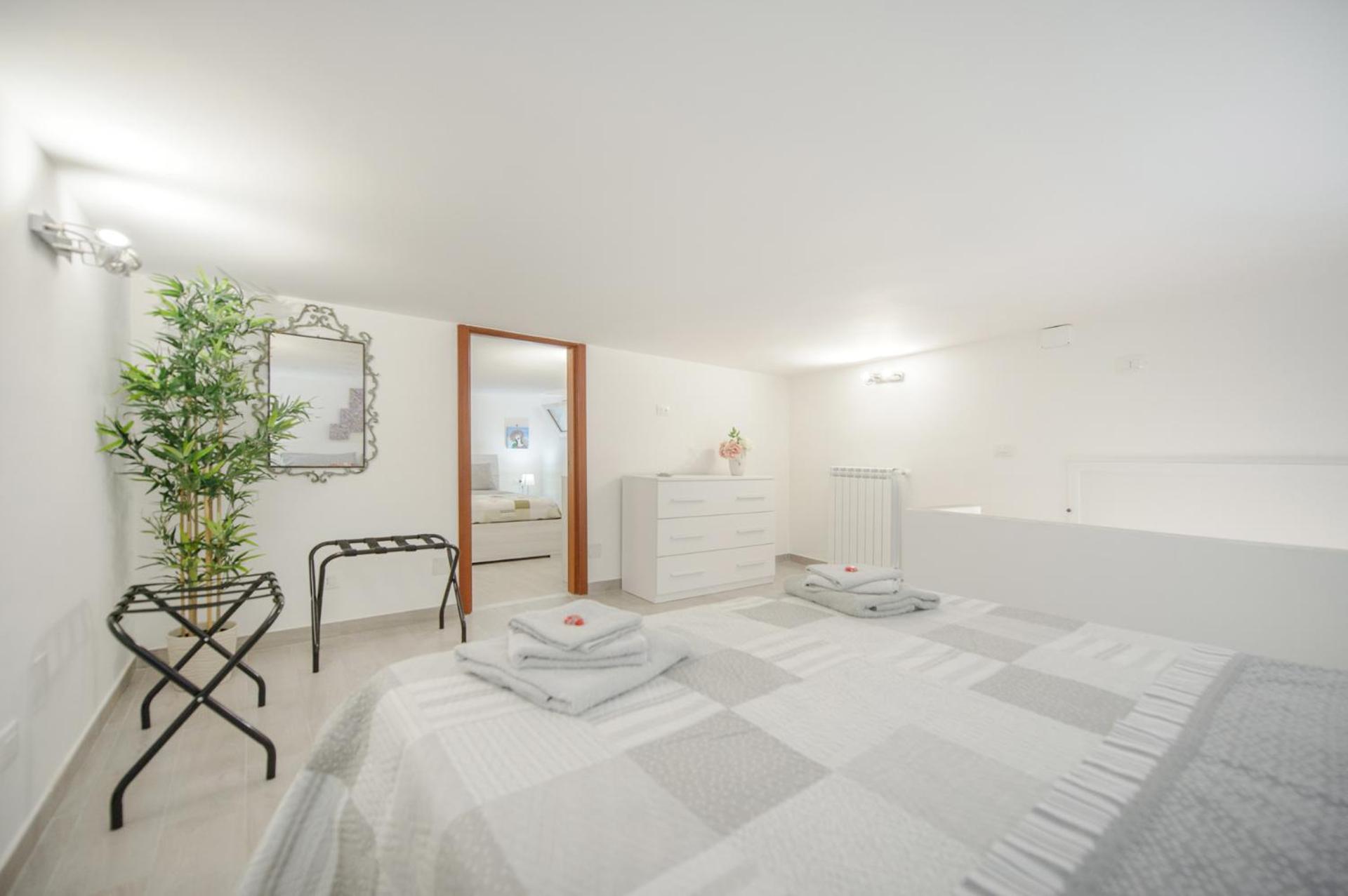 MIRANDA APARTMENTS nel cuore del Vomero