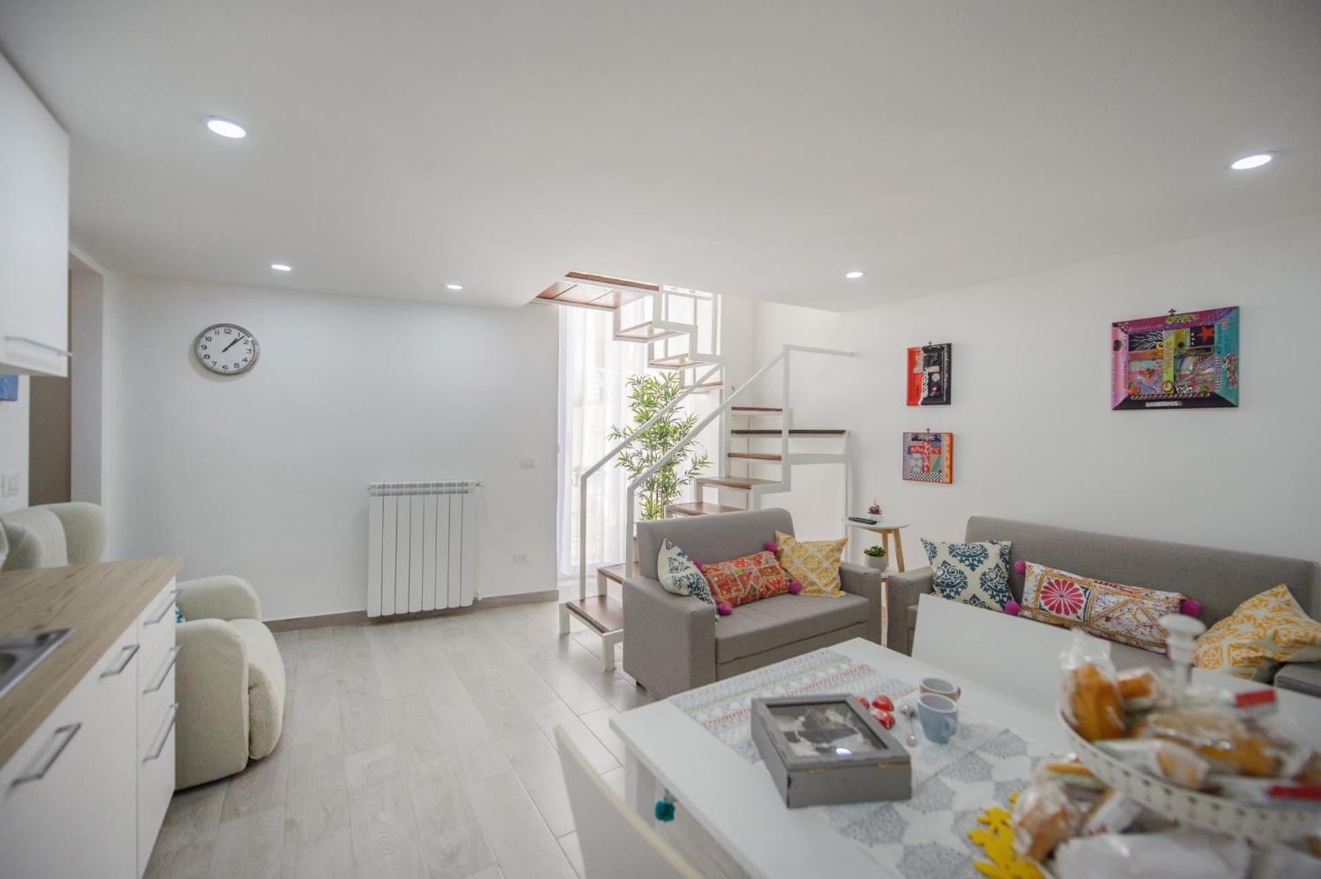 MIRANDA APARTMENTS nel cuore del Vomero