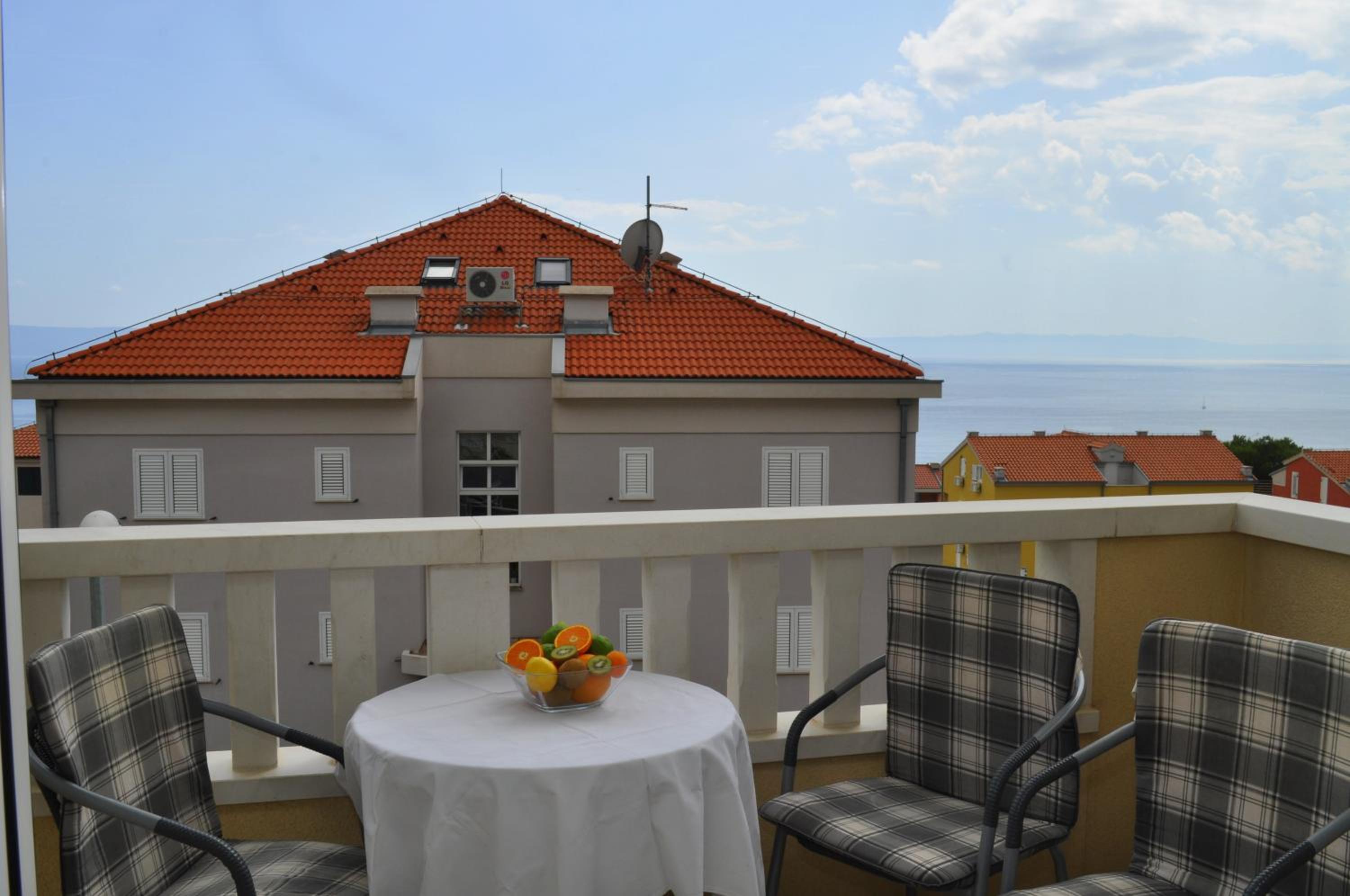 Apartments Ivica