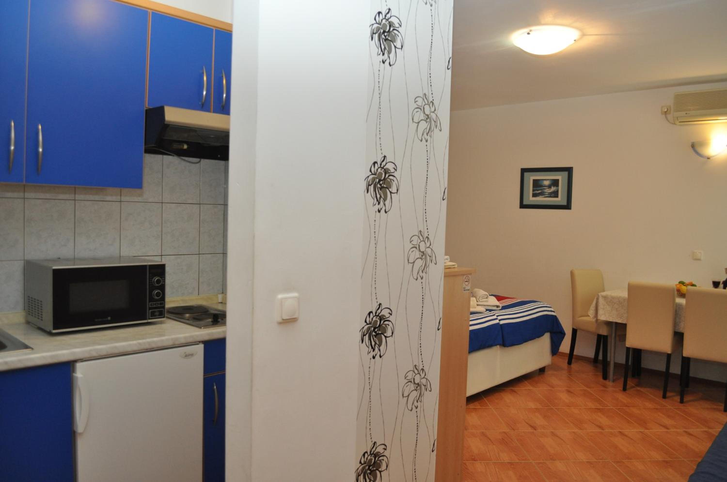 Apartments Ivica