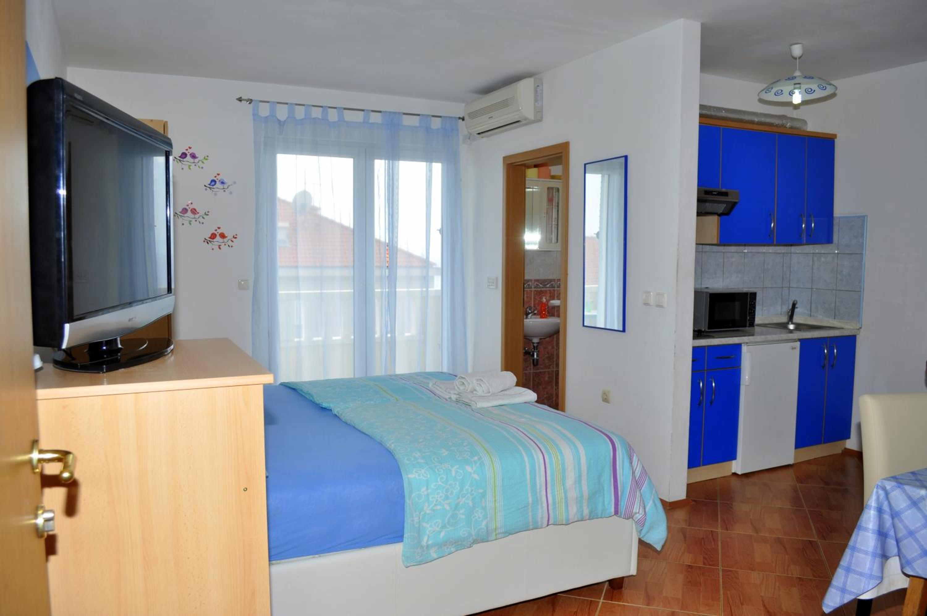 Apartments Ivica