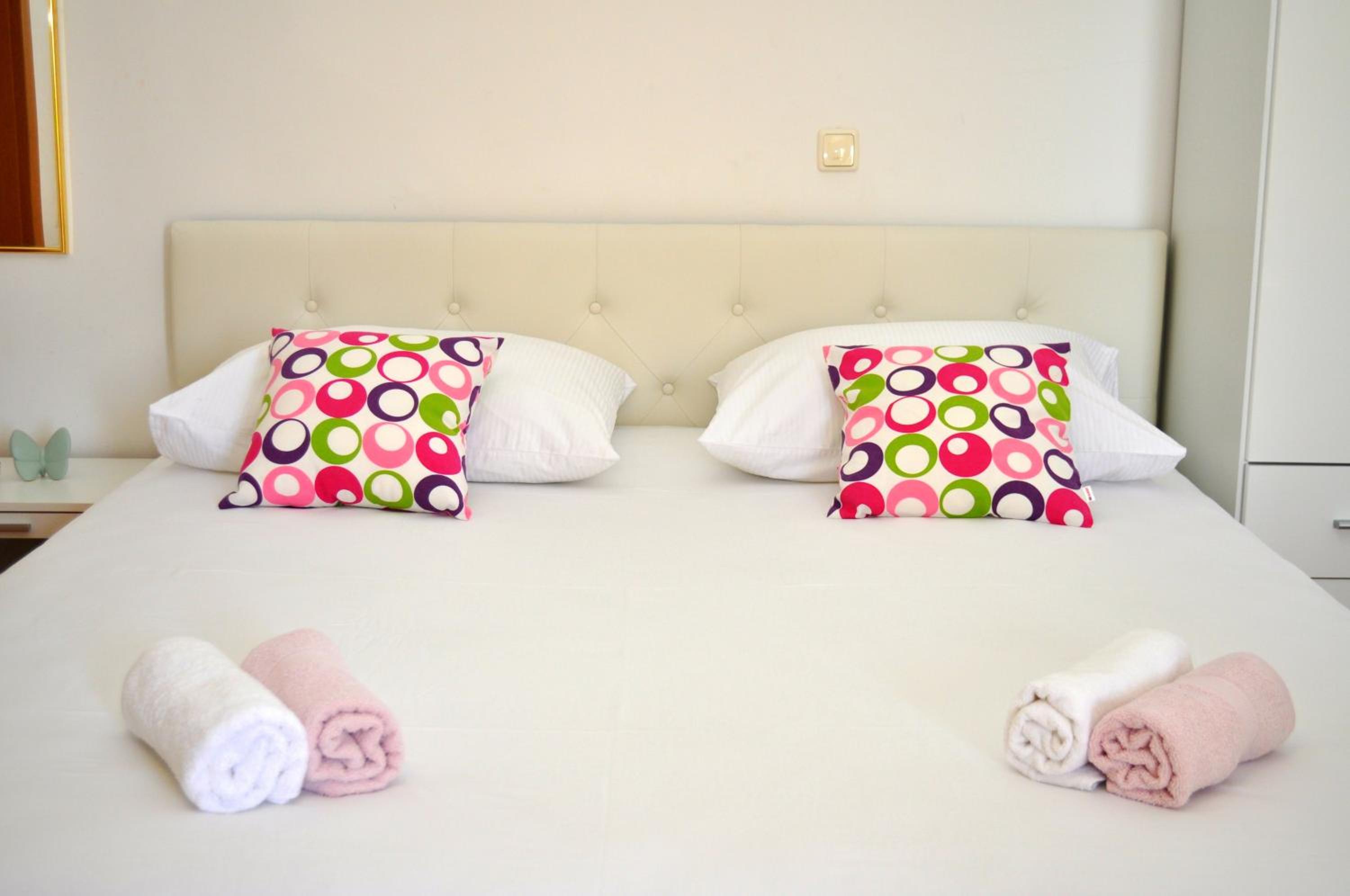 Apartments Ivica