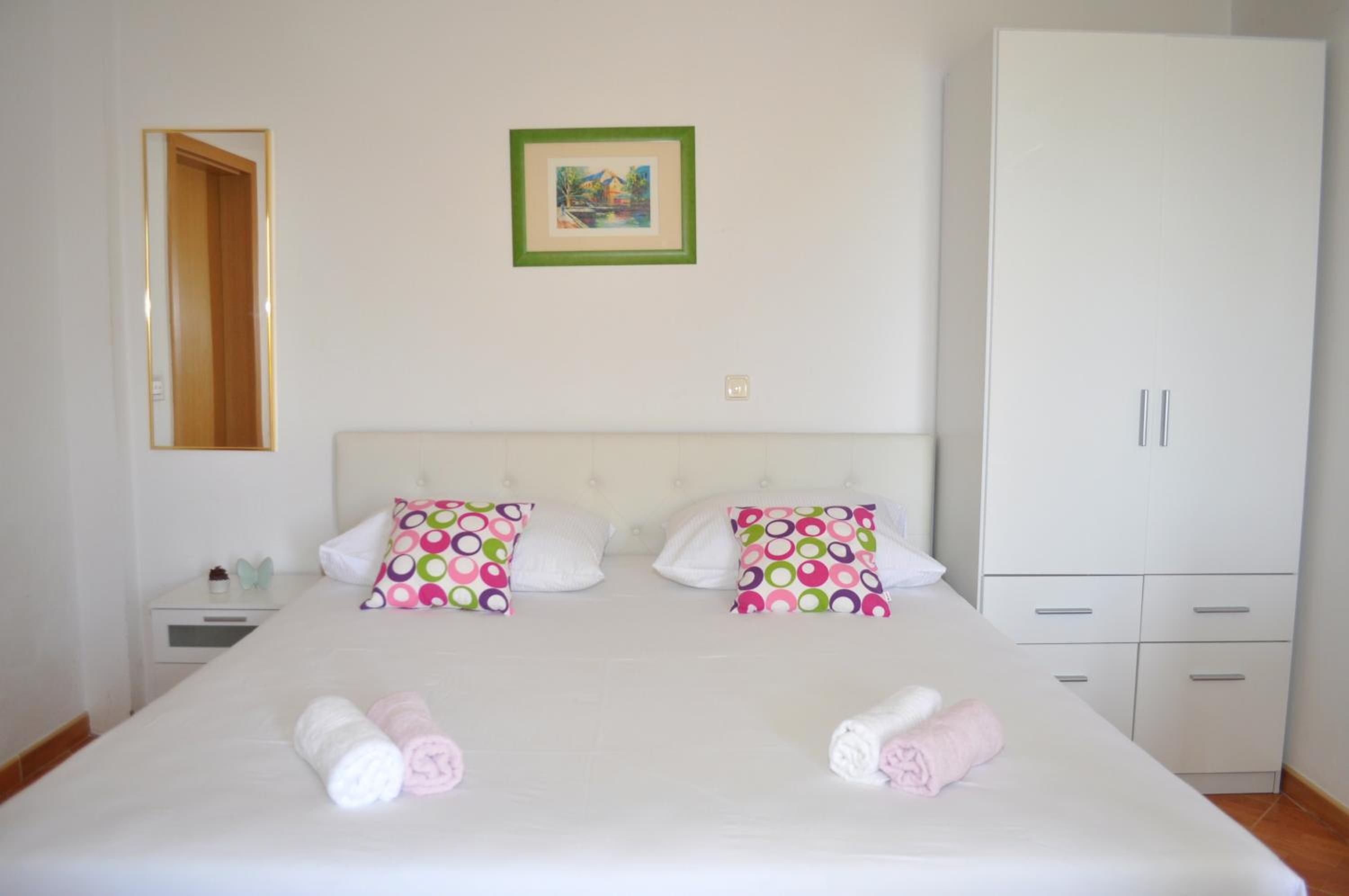 Apartments Ivica