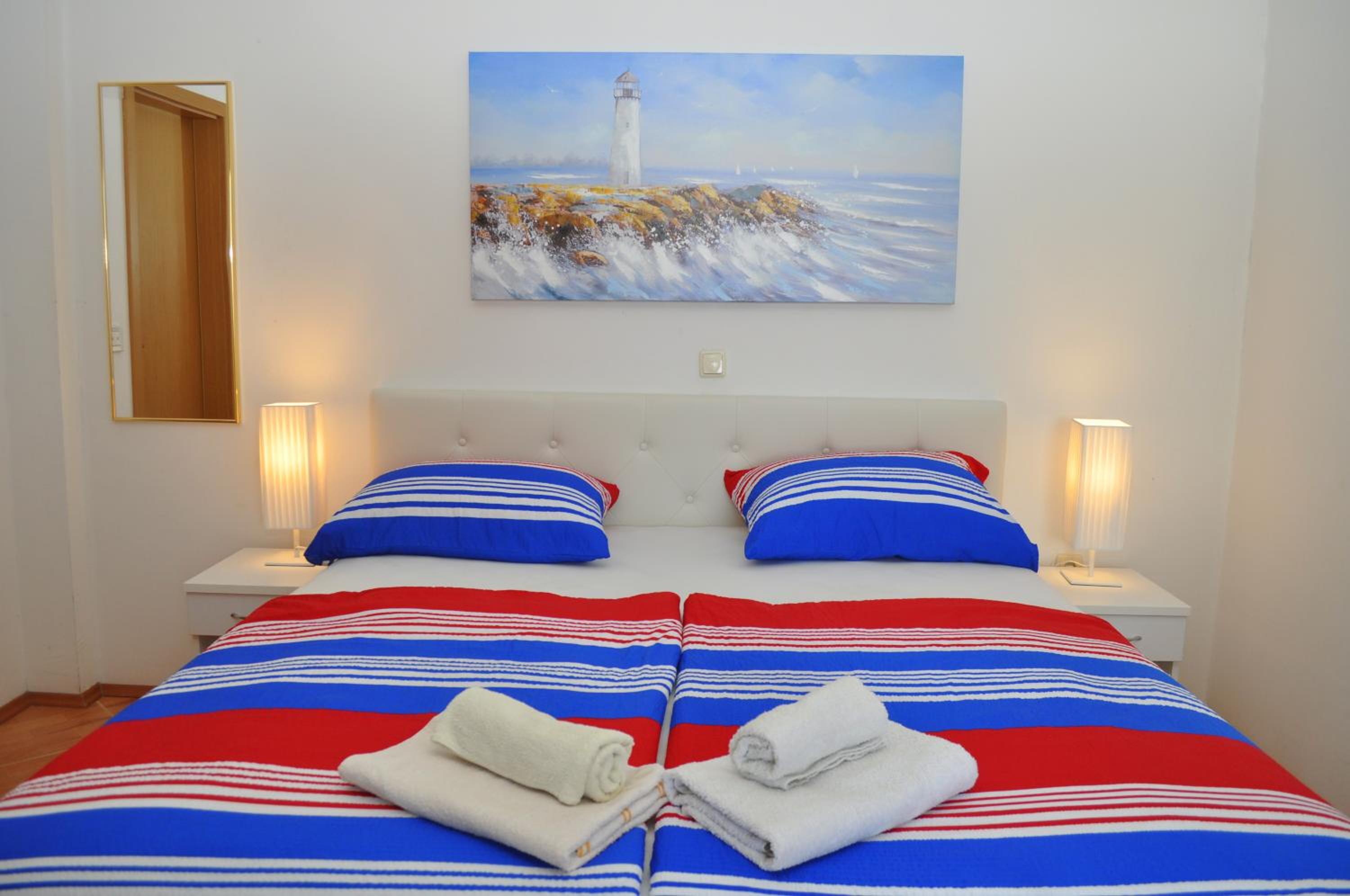 Apartments Ivica
