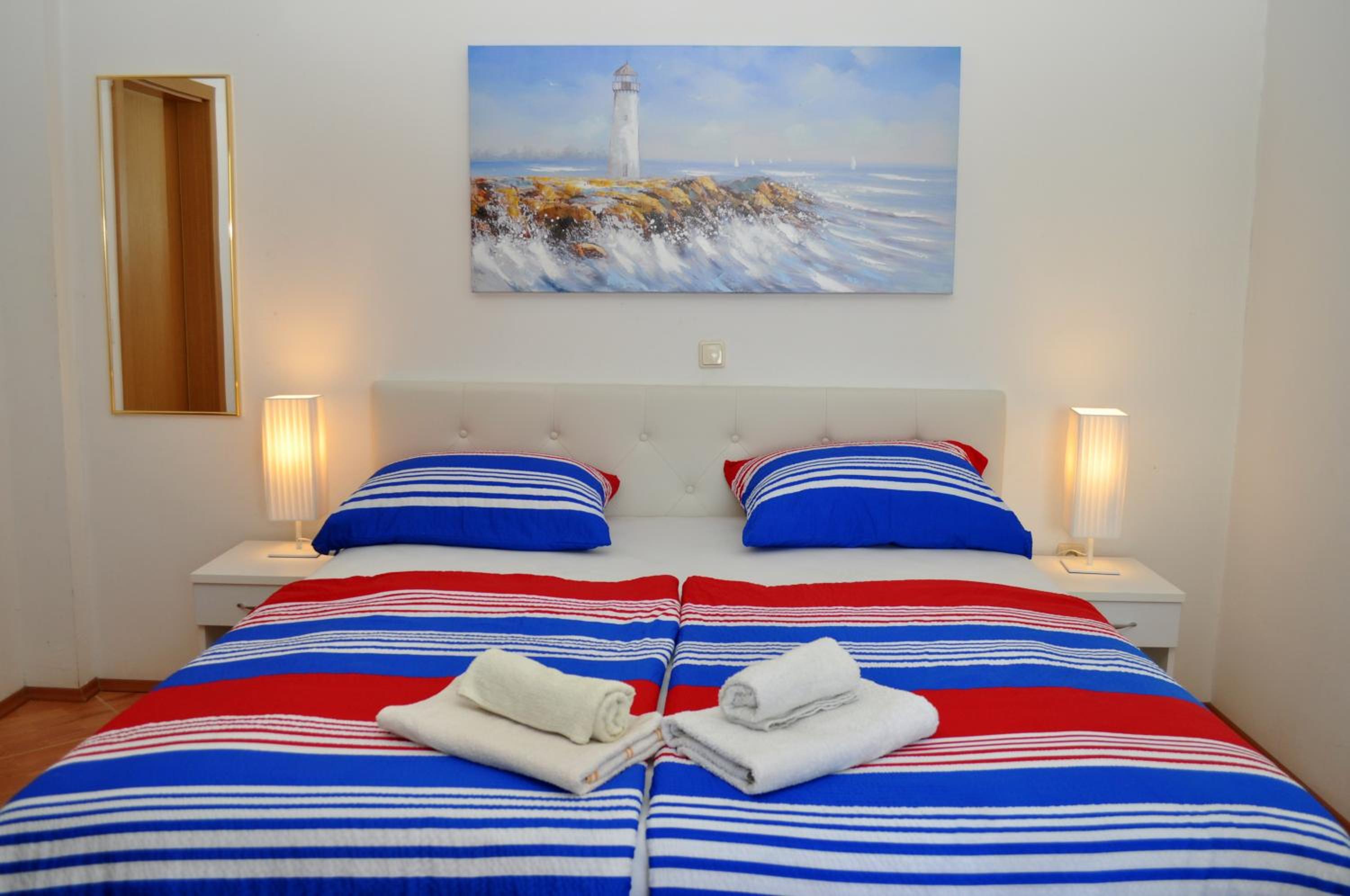 Apartments Ivica