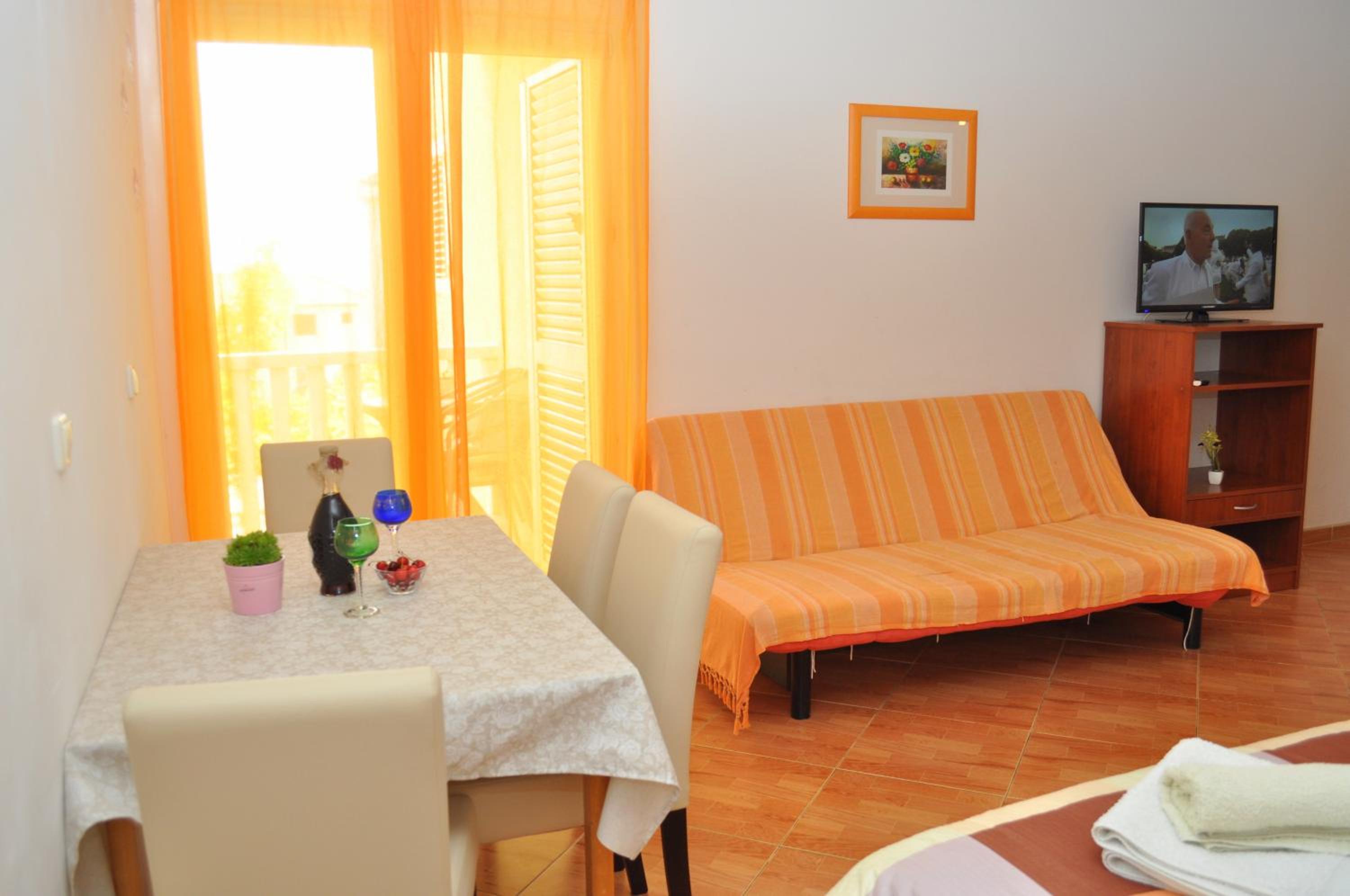 Apartments Ivica
