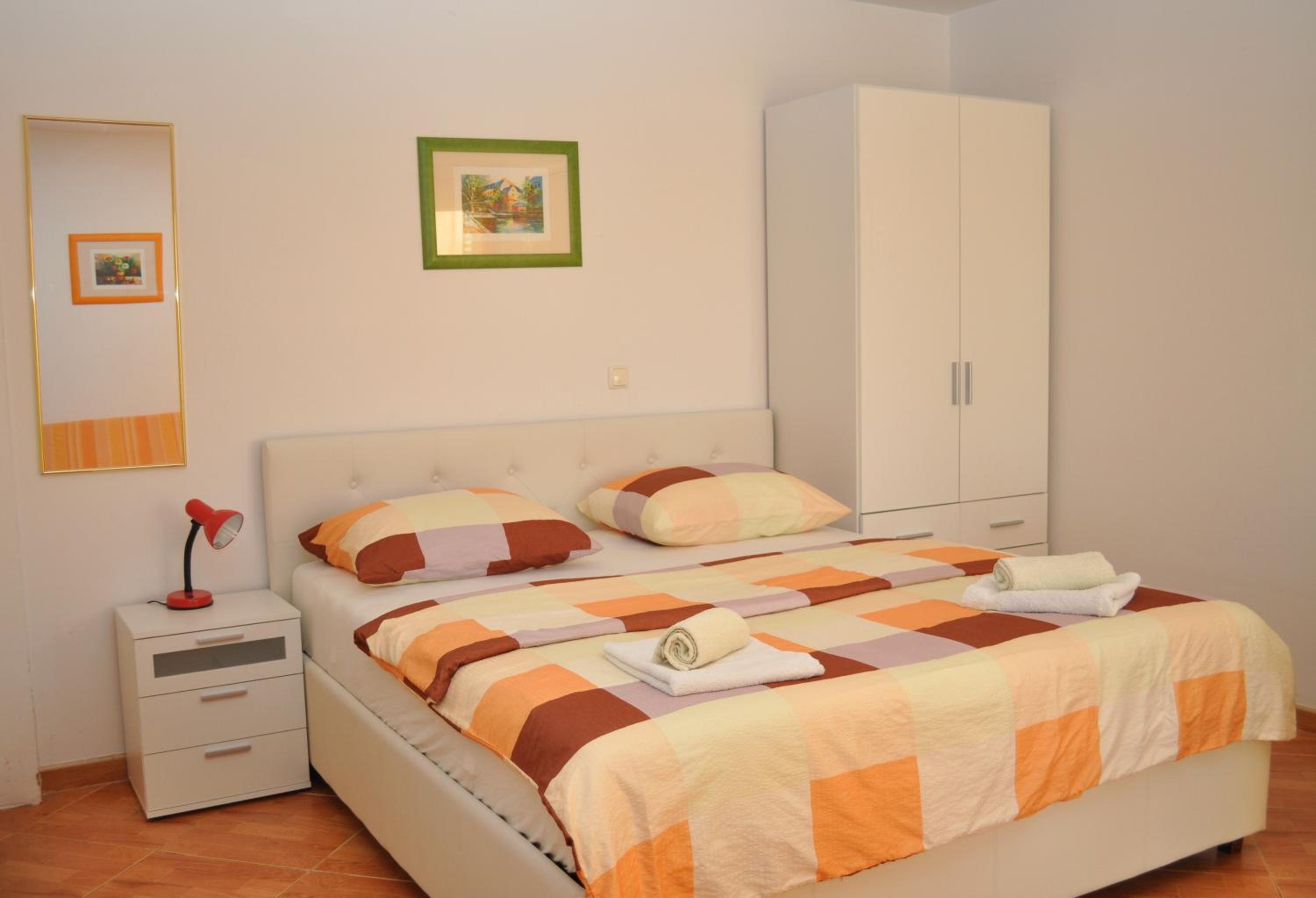 Apartments Ivica