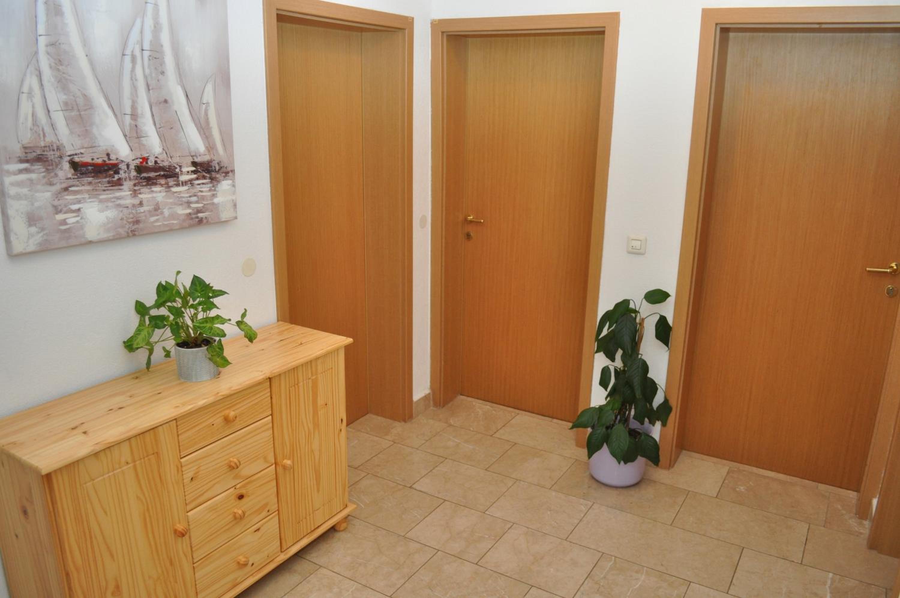 Apartments Ivica