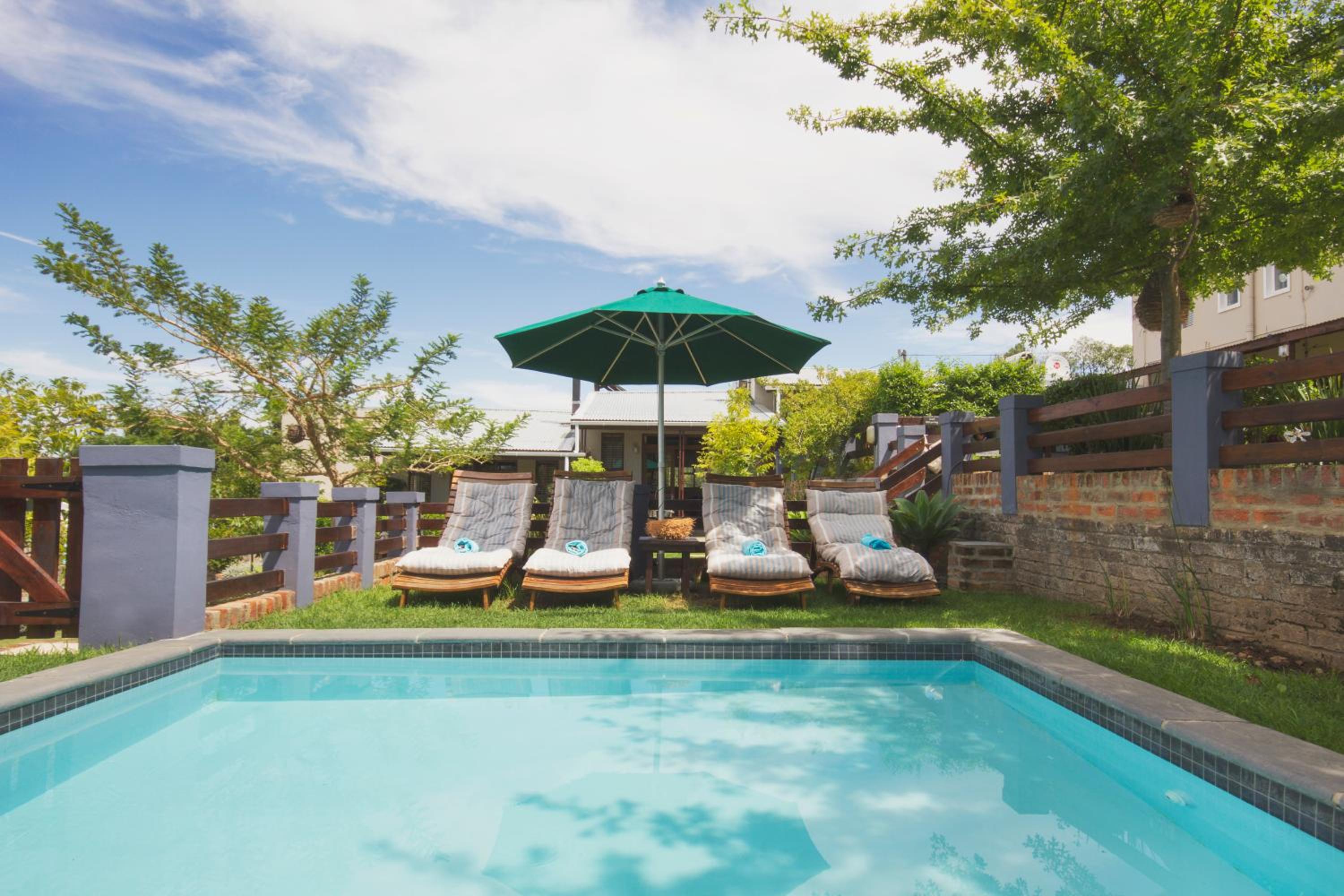 A Hilltop Country Retreat
