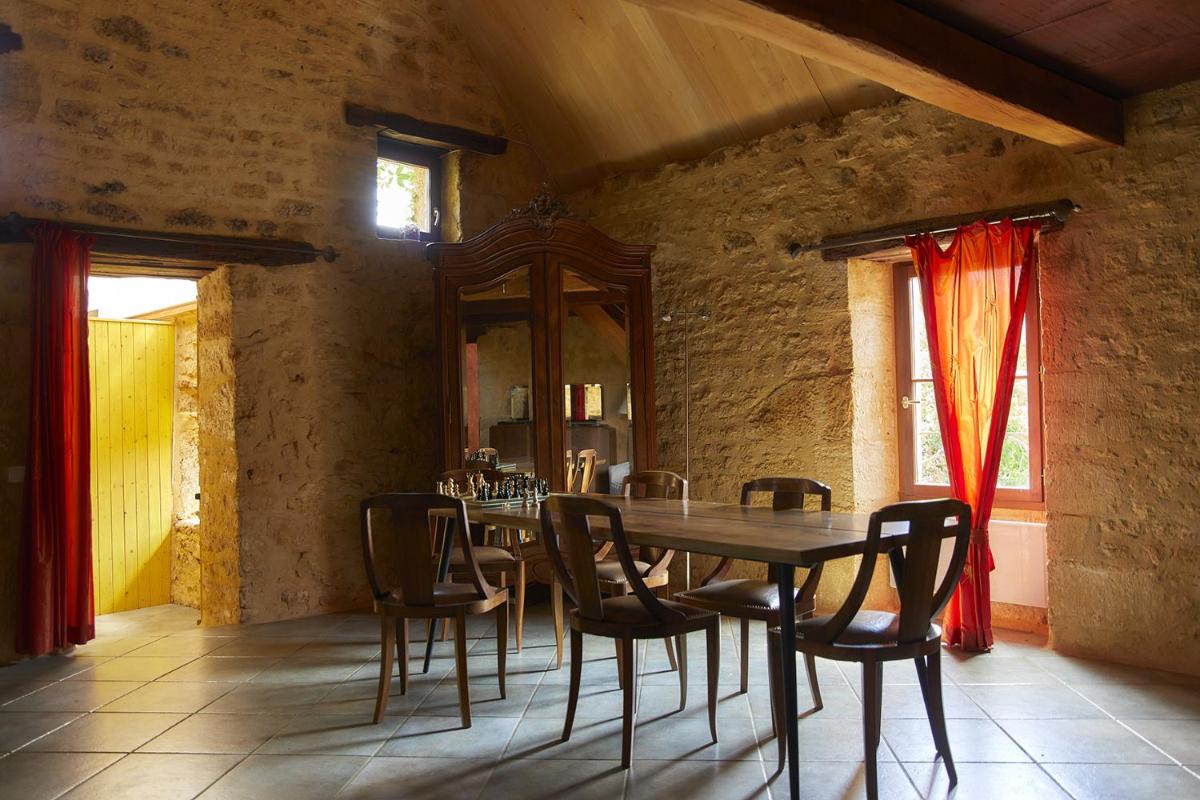 La Maison Bleue - Gîte de Charme en Périgord view 5