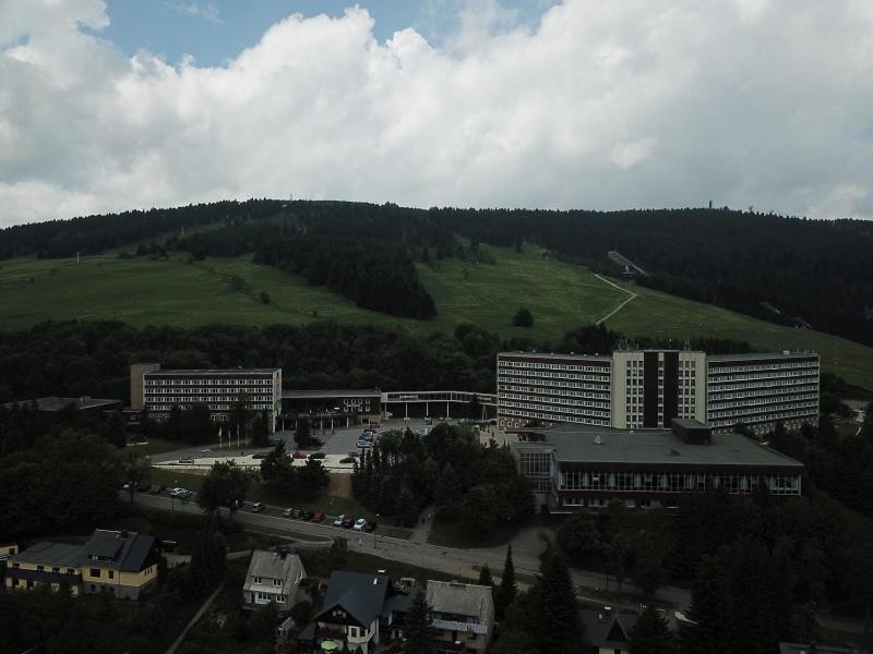 Haus am Berg - großes Haus mit Sauna für bis zu 10 Personen unweit vom Skihang