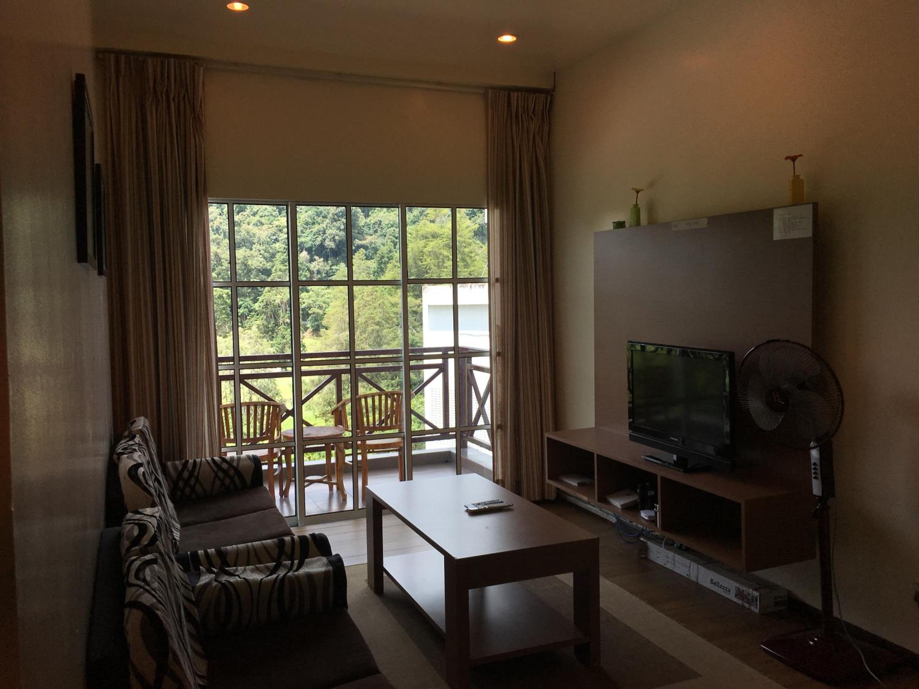 CH Green Stay Resort Apartment photo 7