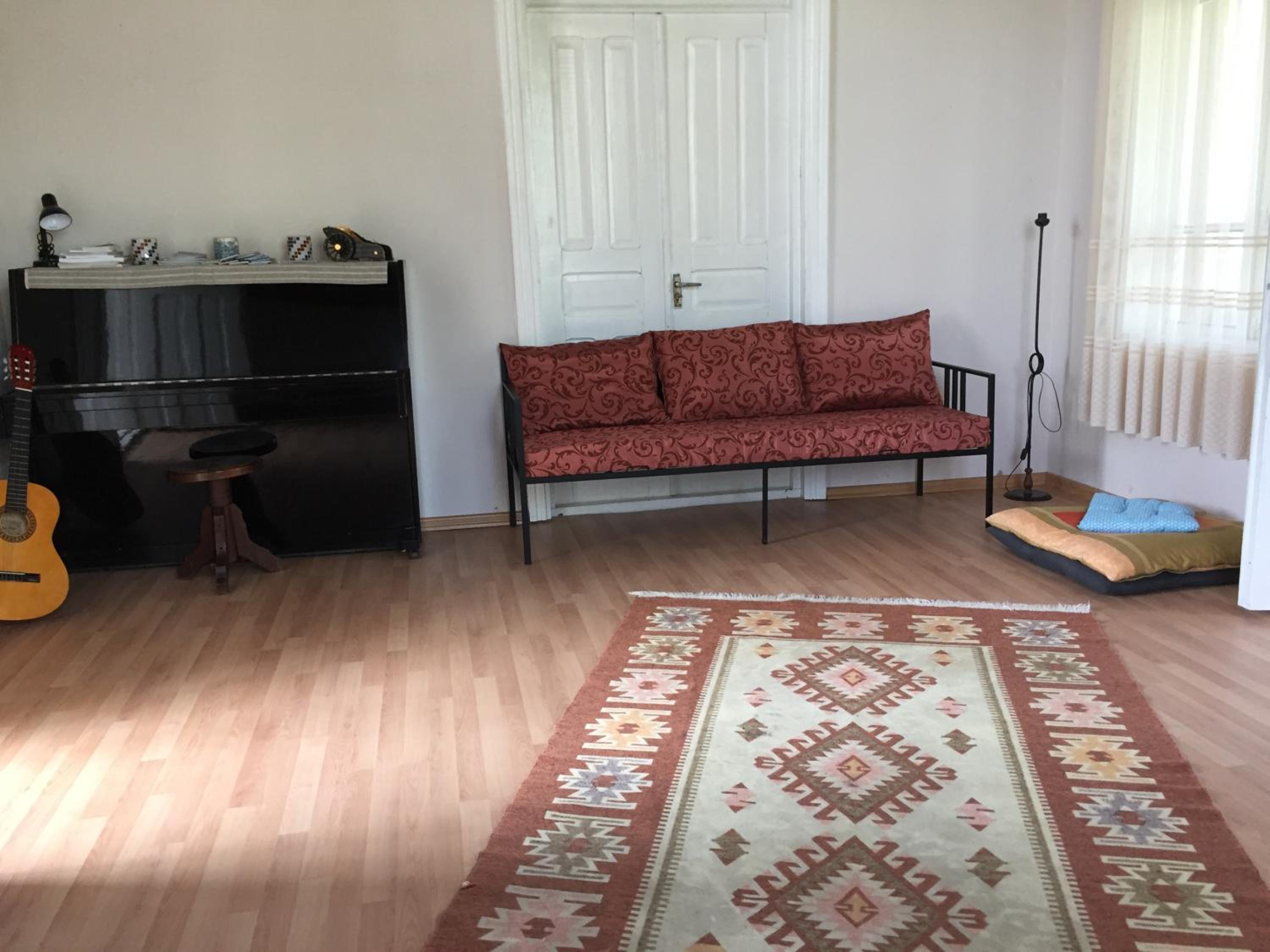 Lazuri Keria Family Guesthouse