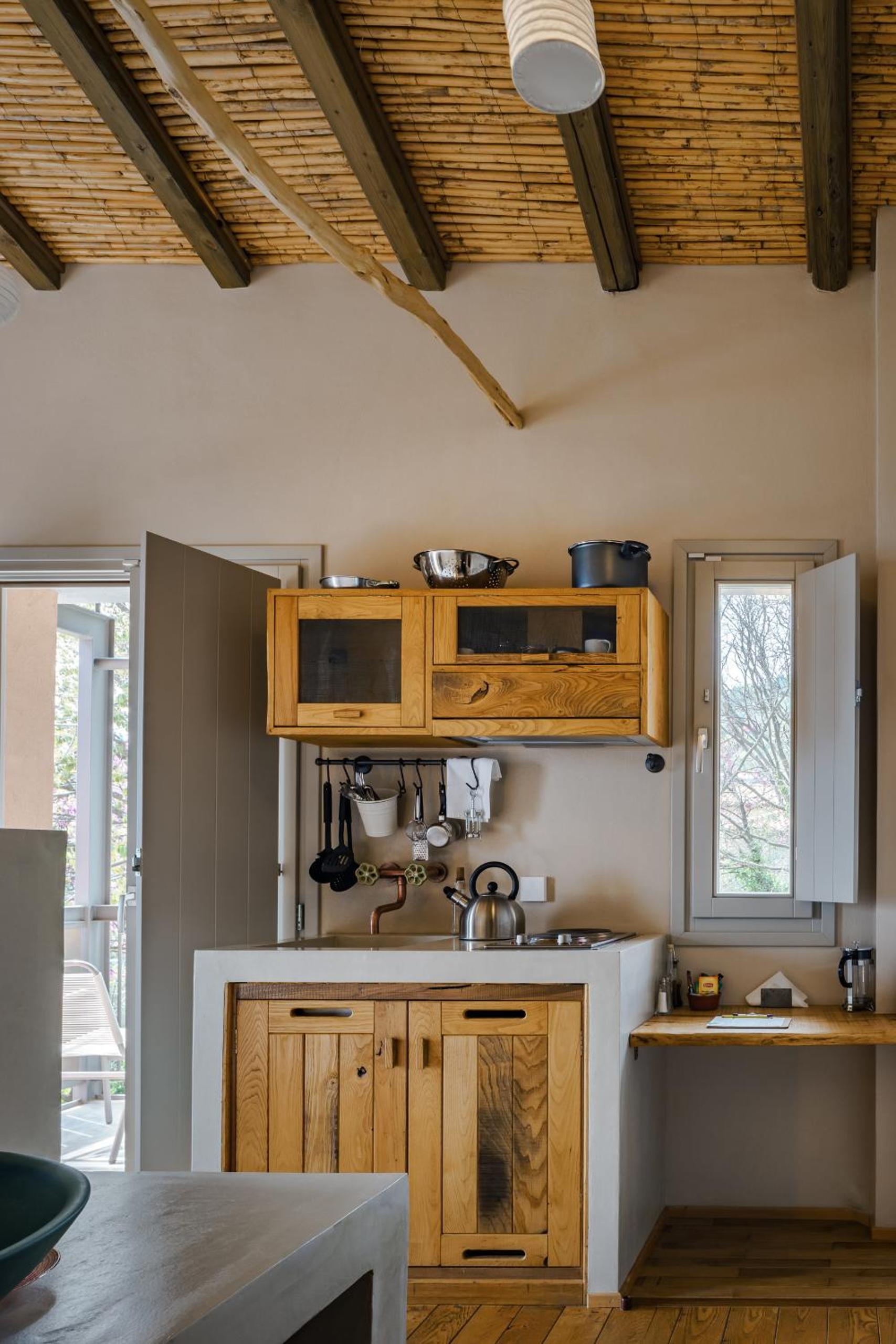 Mazaraki Guesthouse