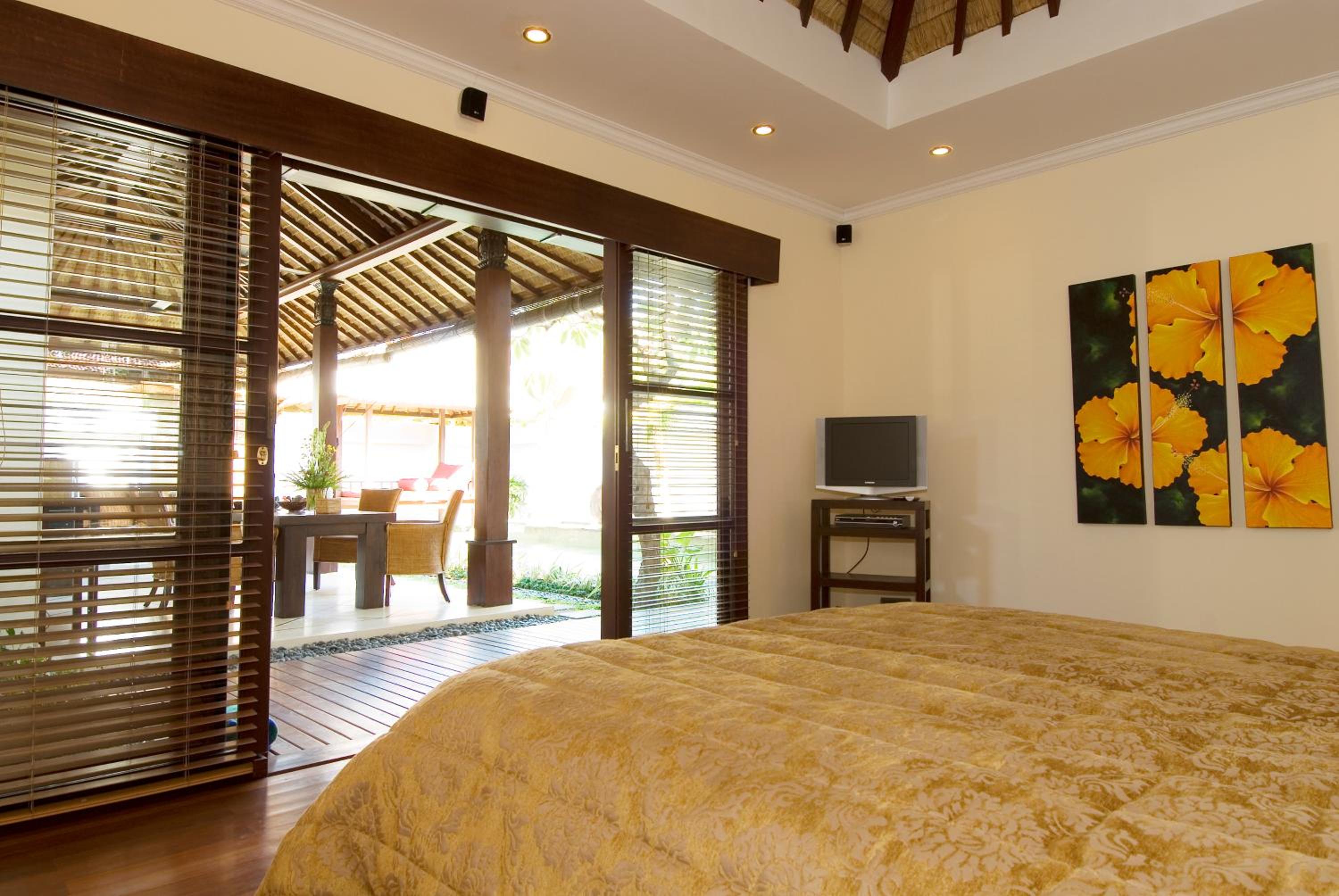 Ellora Villa
