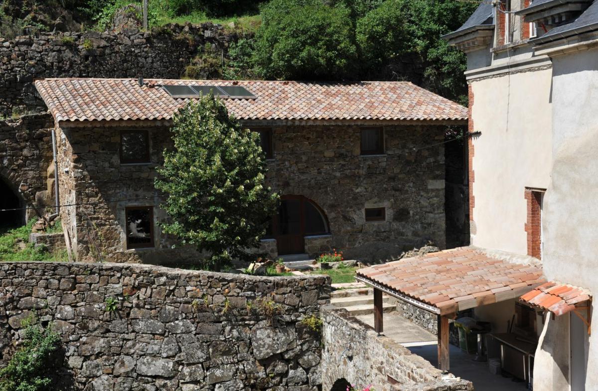 Photo 12